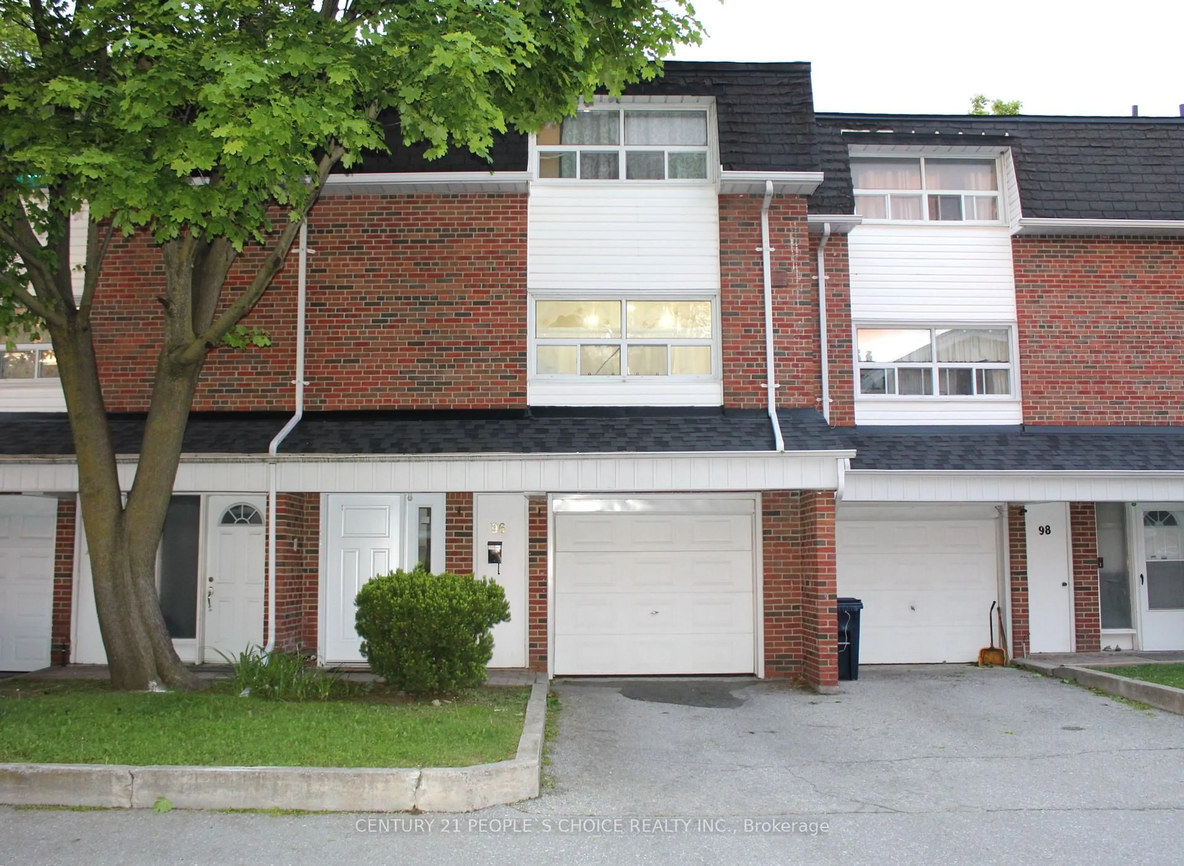Home with brick exterior material, street for 96 Trailridge Cres, Toronto Ontario M1E 4G4