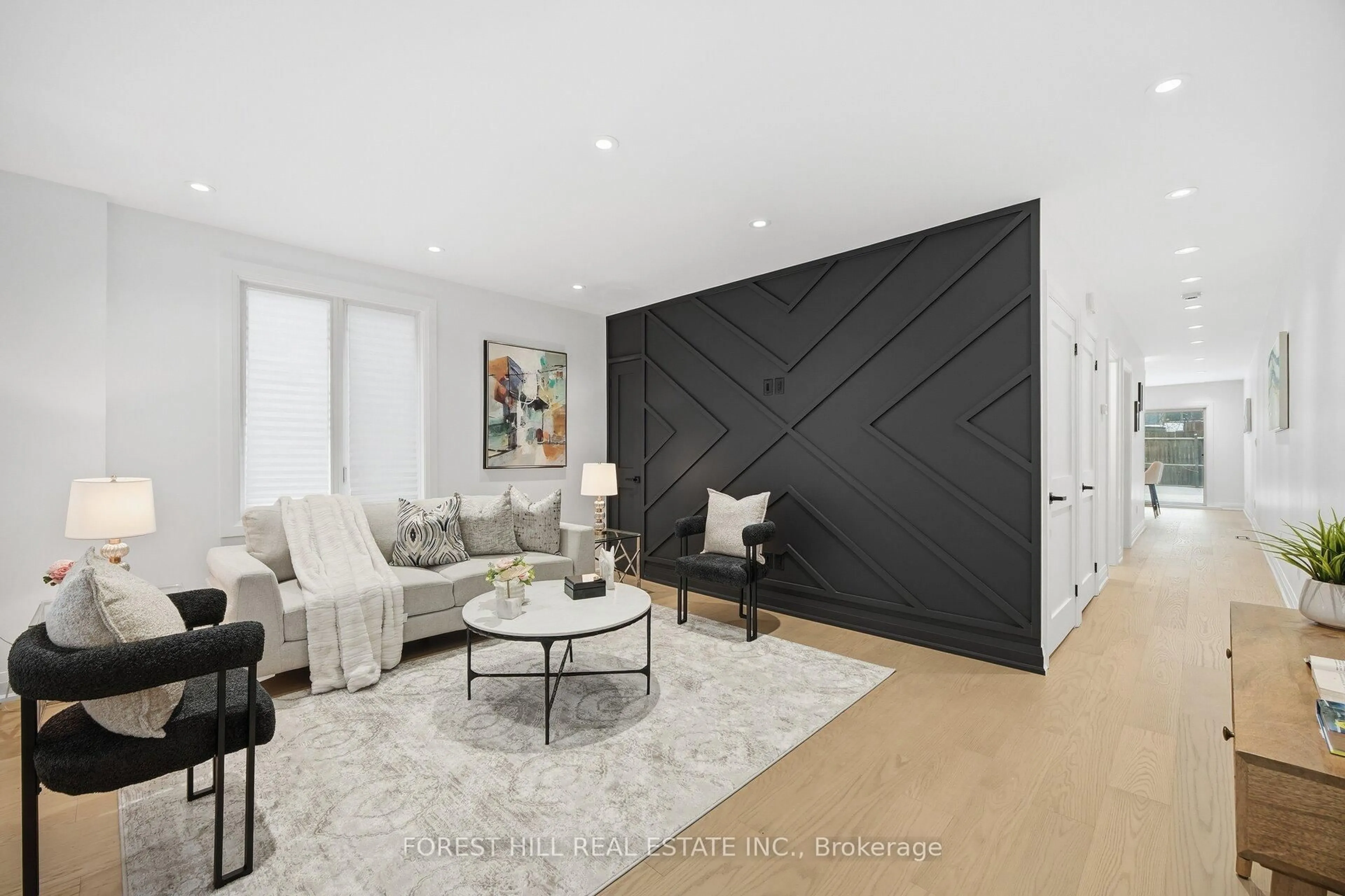 Living room with furniture, unknown for 128 Duvernet Ave, Toronto Ontario M4E 1V4