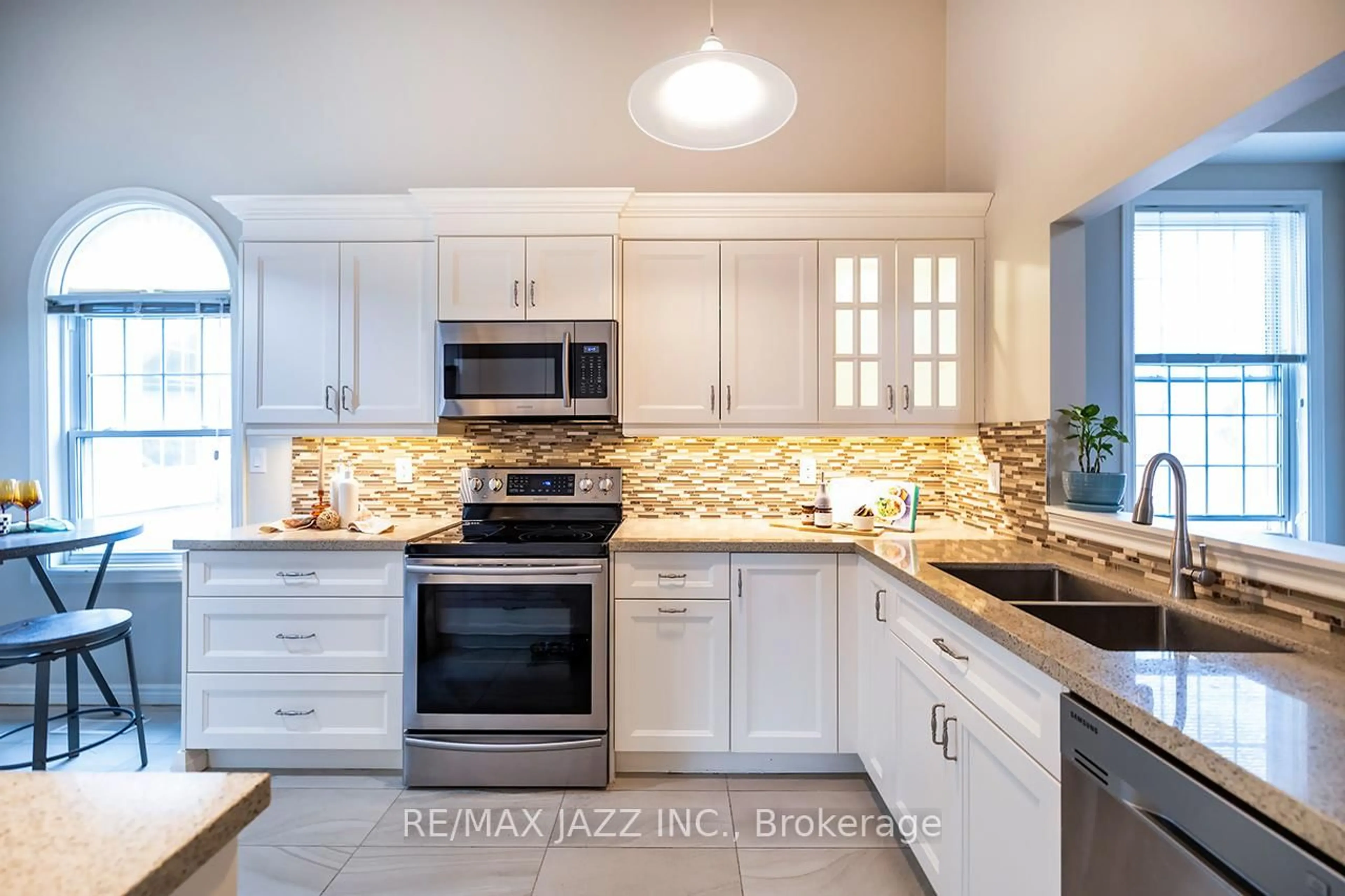 Unknown for 1655 Nash Rd #C3, Clarington Ontario L1E 1S8