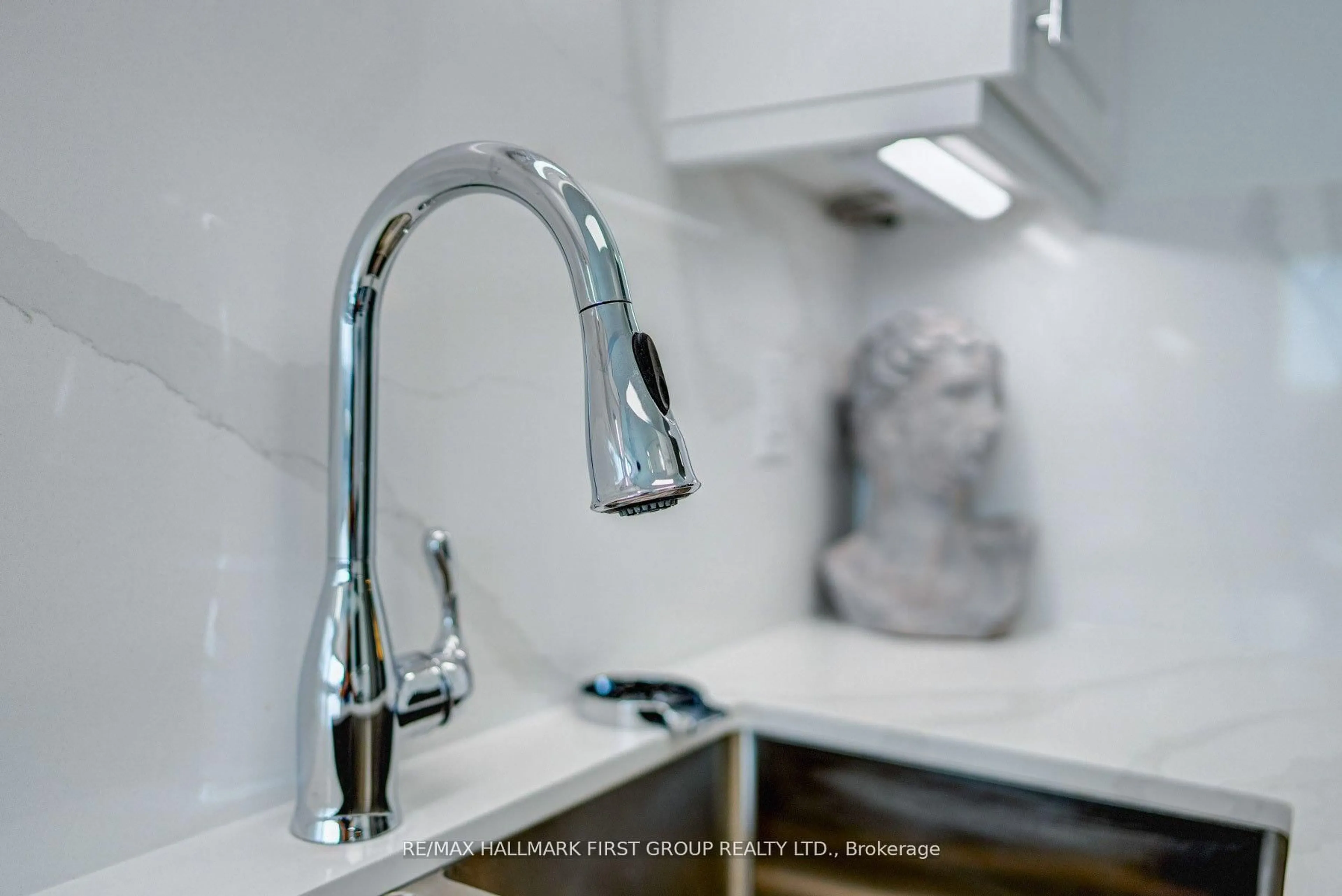 Standard kitchen, ceramic/tile floor for 1000 The Esplanade N #213, Pickering Ontario L1V 1B4