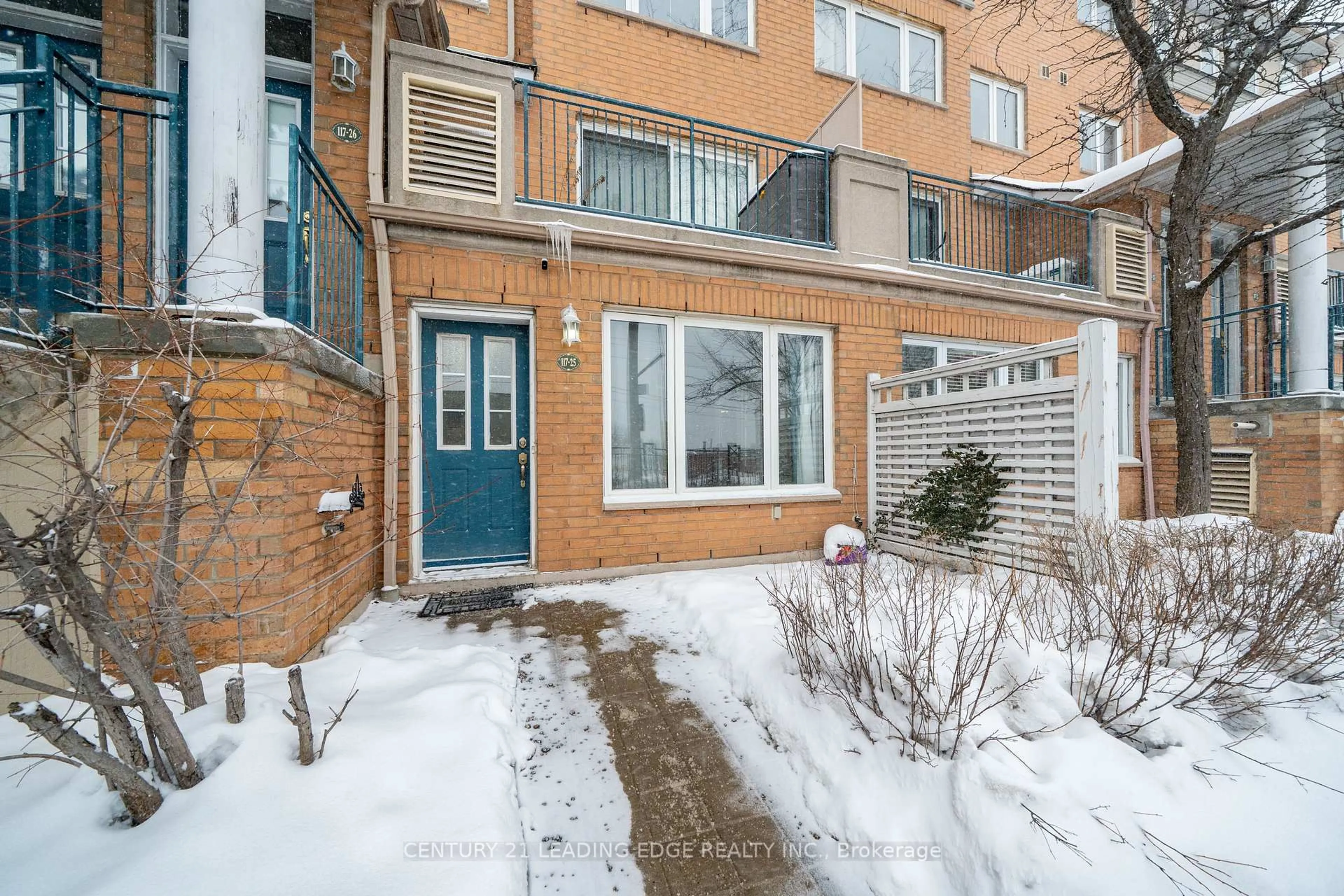 Unknown for 117 Omni Dr #25, Toronto Ontario M1P 5A5