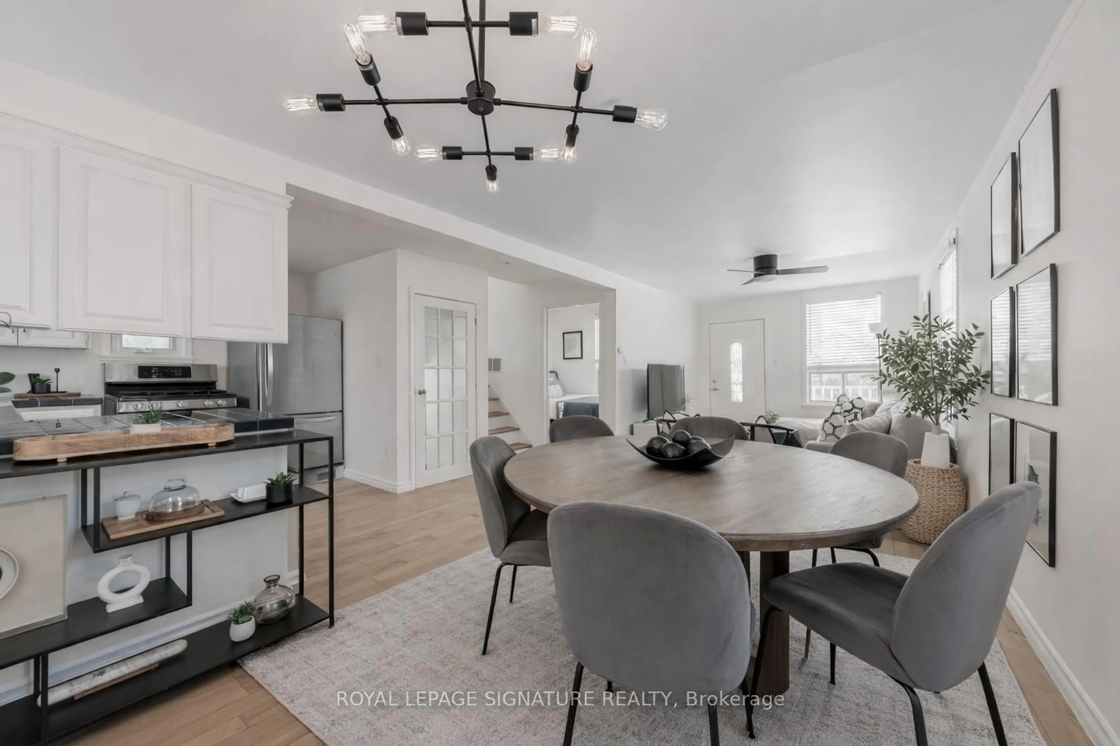 Open concept kitchen, unknown for 405 Pharmacy Ave, Toronto Ontario M1L 3G5