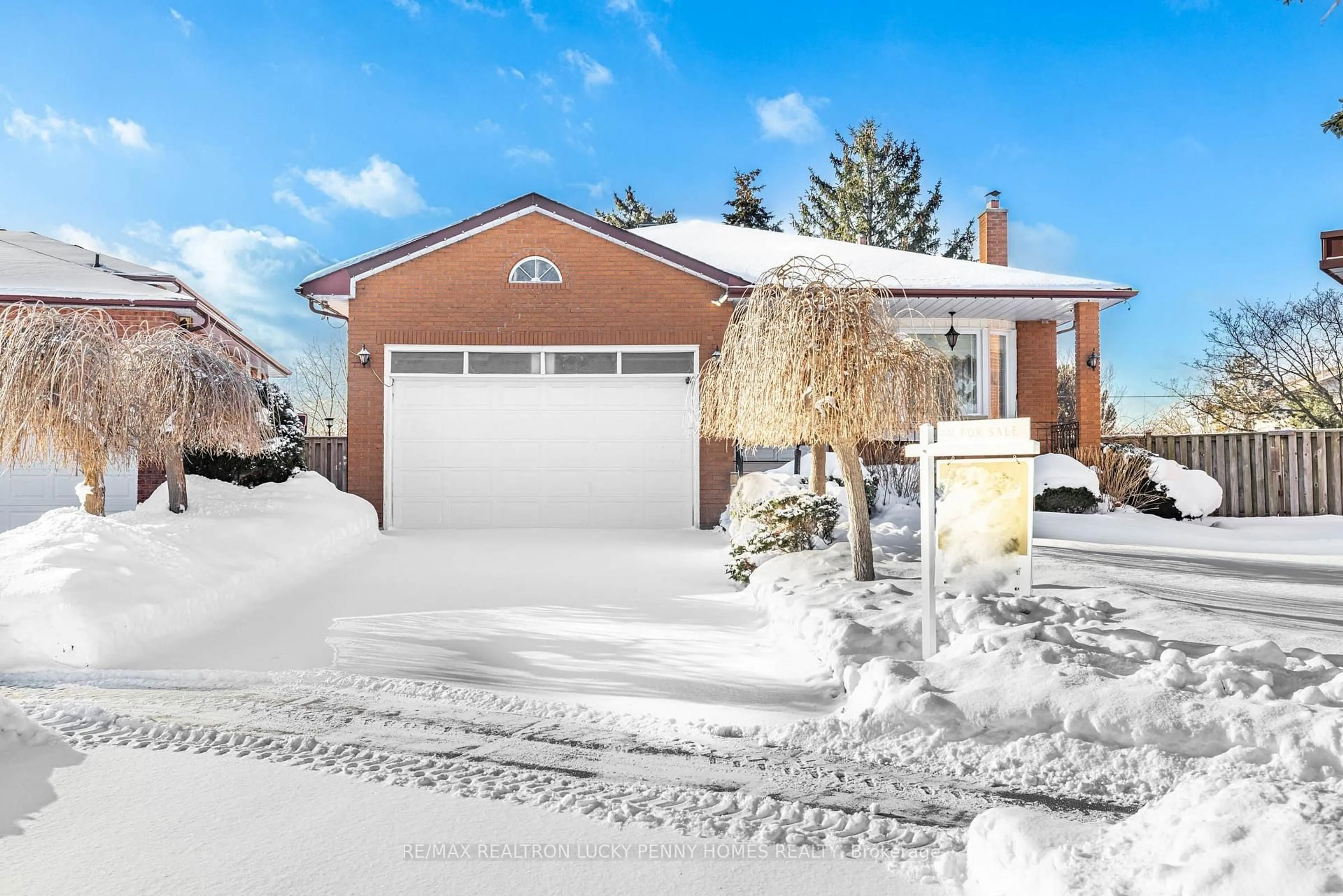 Unknown for 87 Morbank Dr, Toronto Ontario M1V 2M1