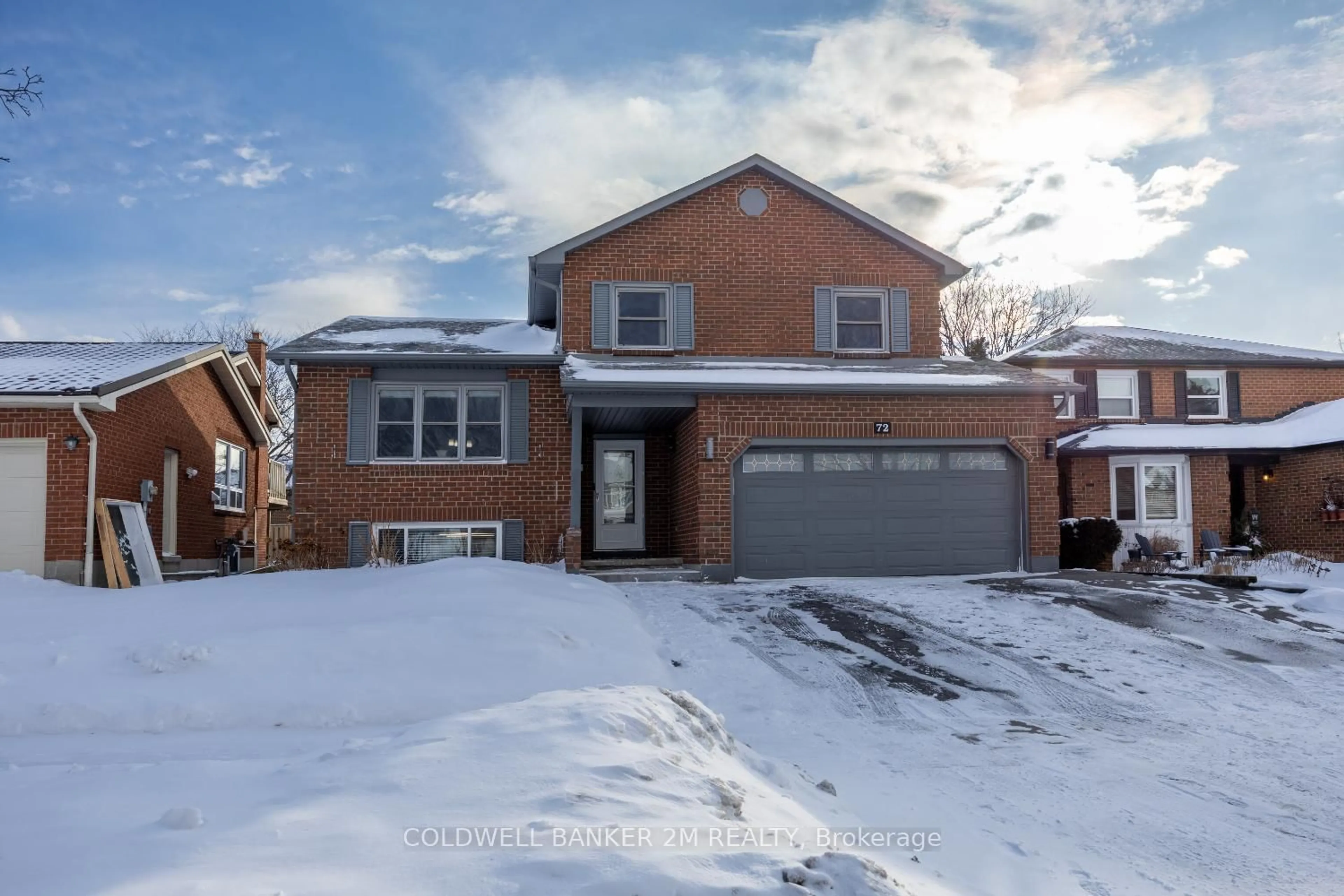Home with brick exterior material, street for 72 Hawley Cres, Whitby Ontario L1N 6V9