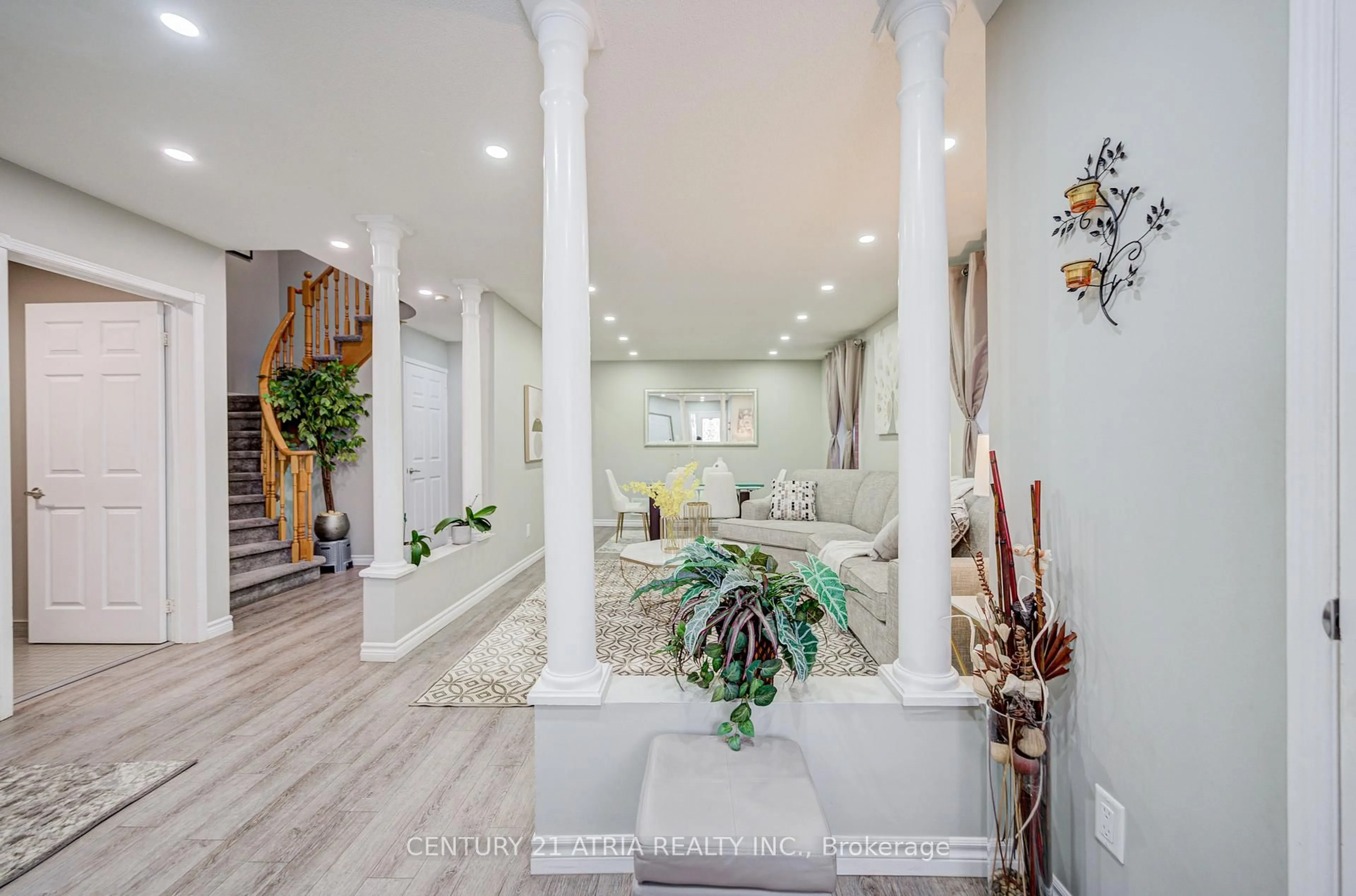 Indoor entryway for 16 Hibbard Dr, Ajax Ontario L1Z 1J7