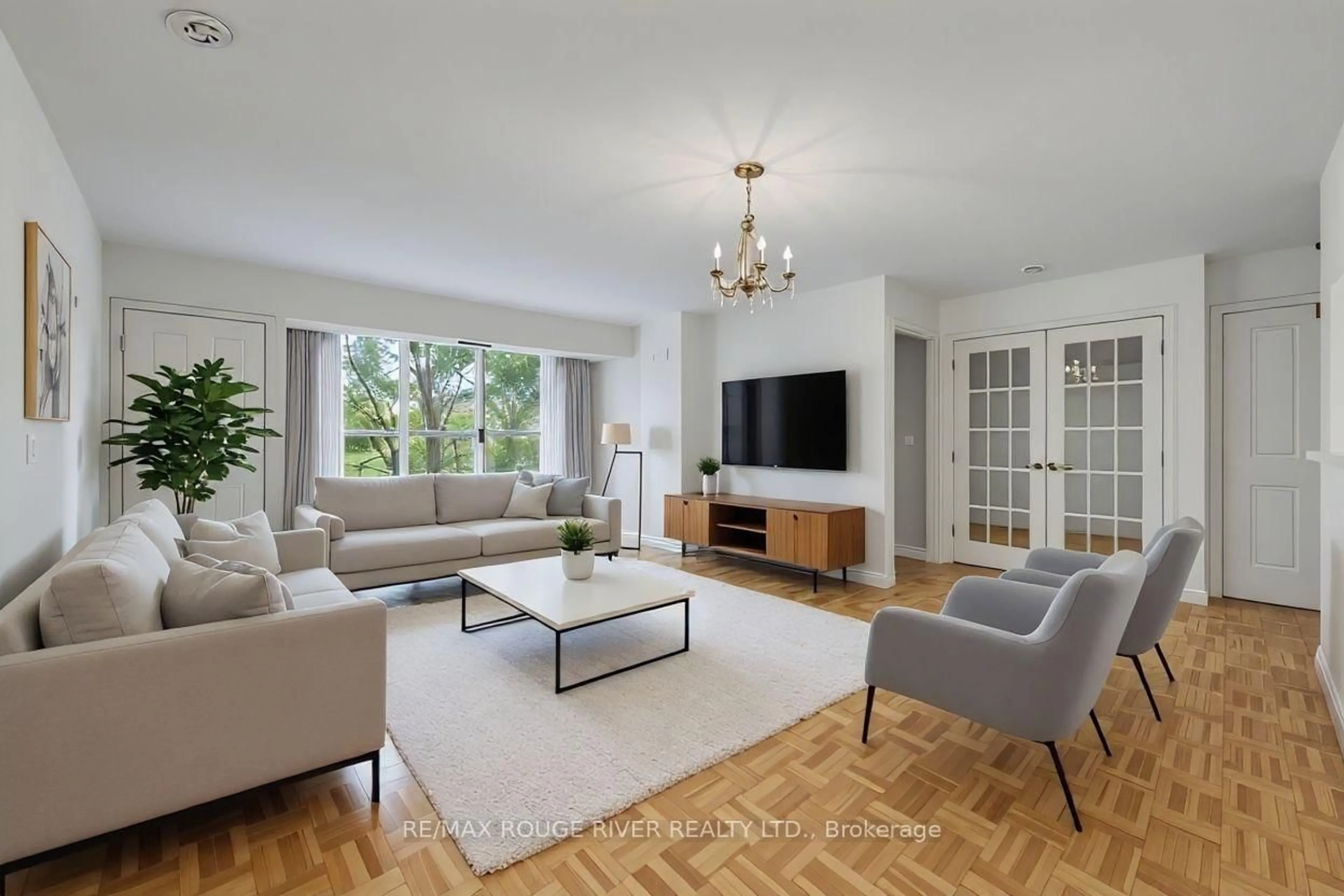 Living room with furniture, unknown for 452 Scarborough Golf Club Rd #513, Toronto Ontario M1G 1H1