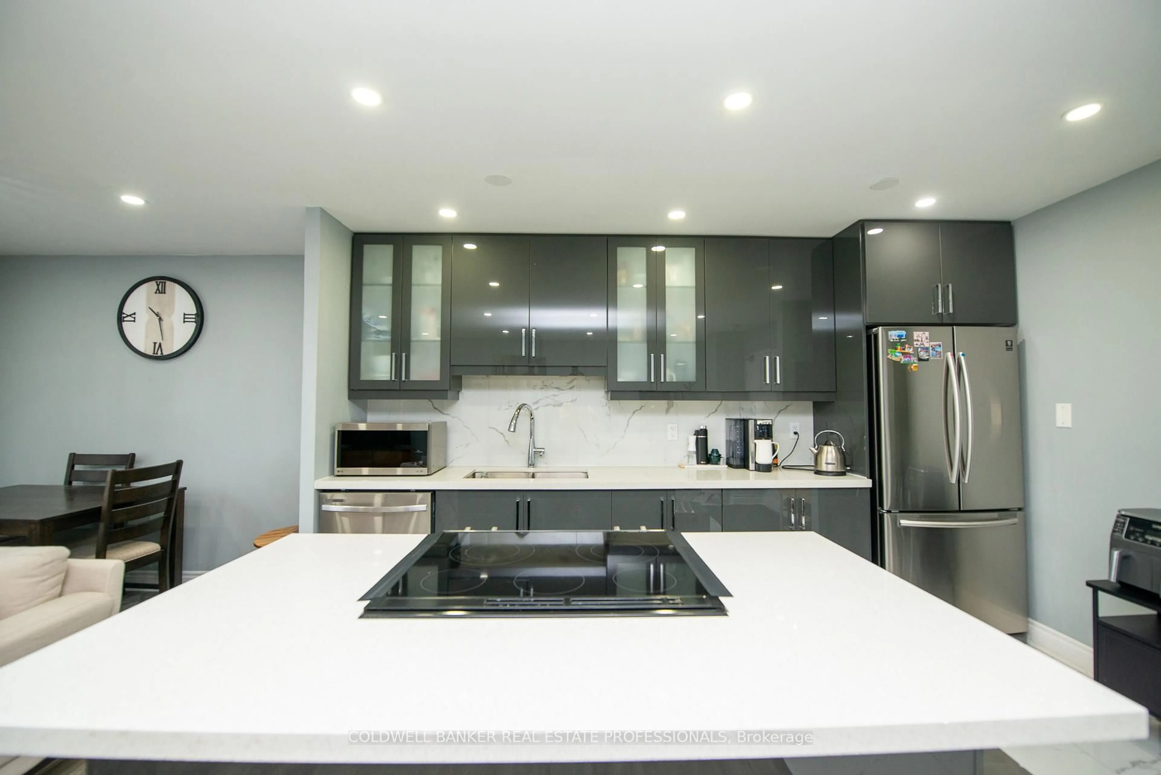 Contemporary kitchen, ceramic/tile floor for 1210 Radom St #1901, Pickering Ontario L1W 2Z3
