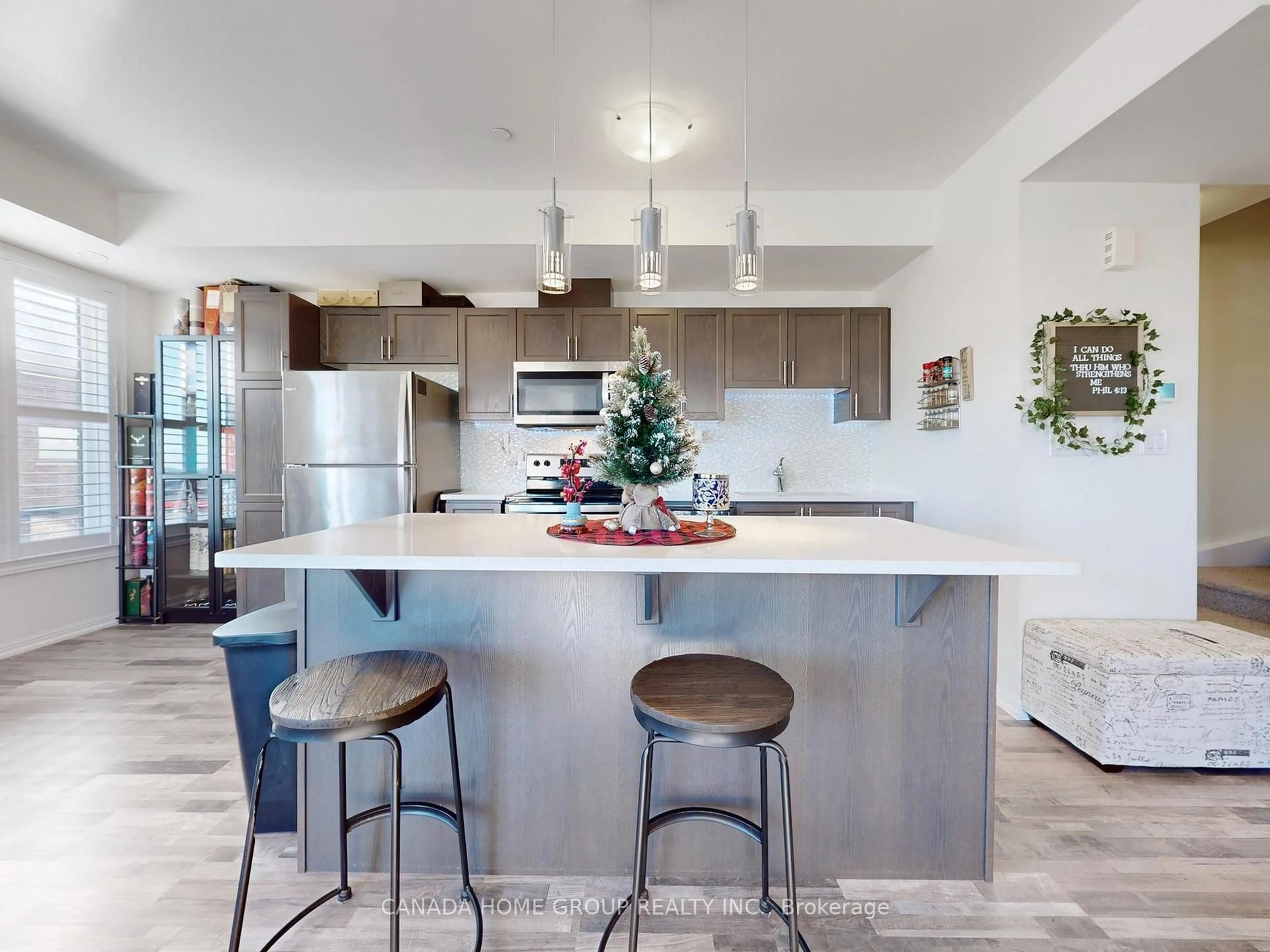 Open concept kitchen, ceramic/tile floor for 1460 Whites Rd #214, Pickering Ontario L1V 1R4