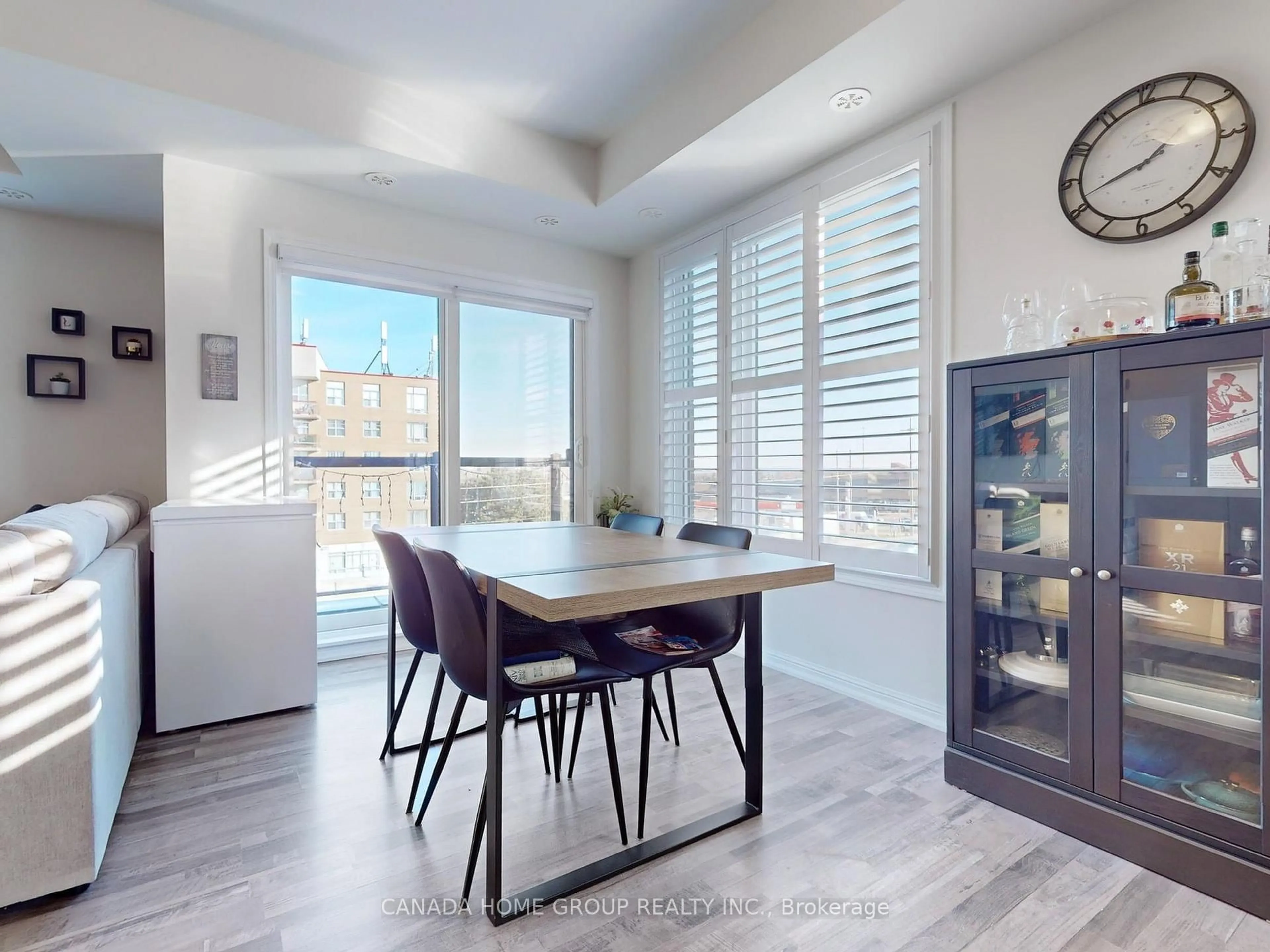 Dining room, unknown for 1460 Whites Rd #214, Pickering Ontario L1V 1R4