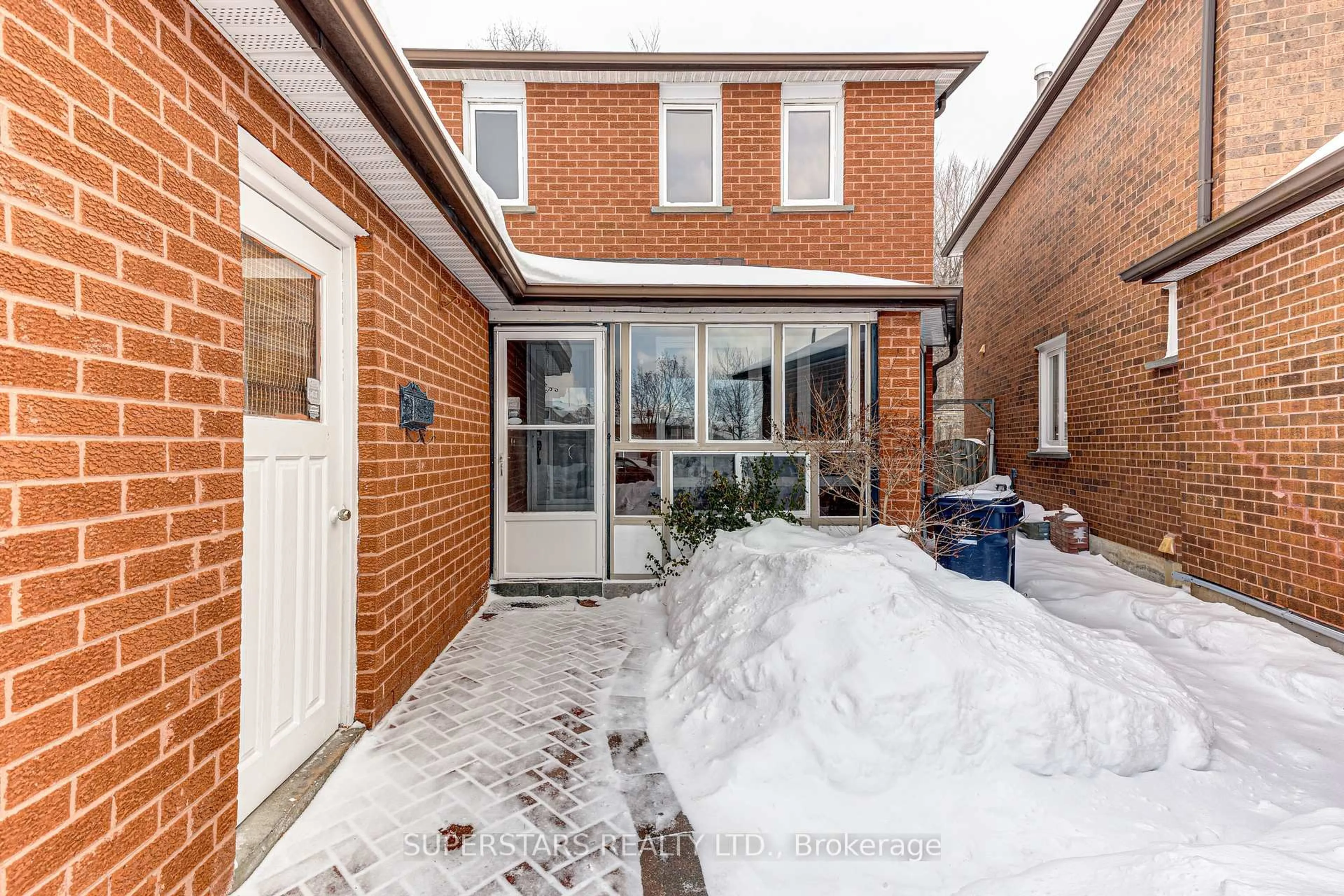 Home with brick exterior material, street for 12B Burnt Bark Dr, Toronto Ontario M1V 3J8