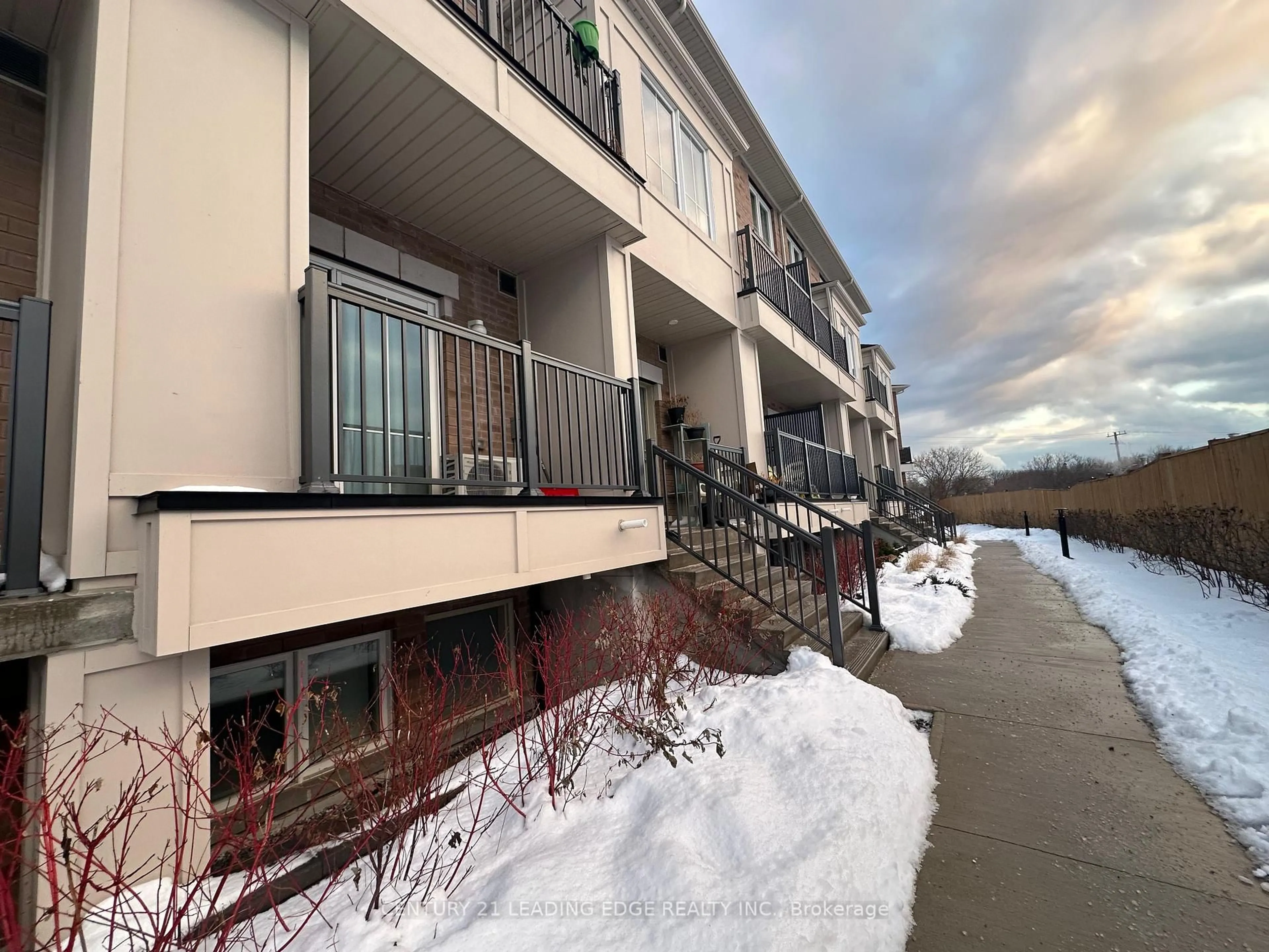 Balcony in the apartment, unknown for 480 Beresford Path #16, Oshawa Ontario L1H 0B2