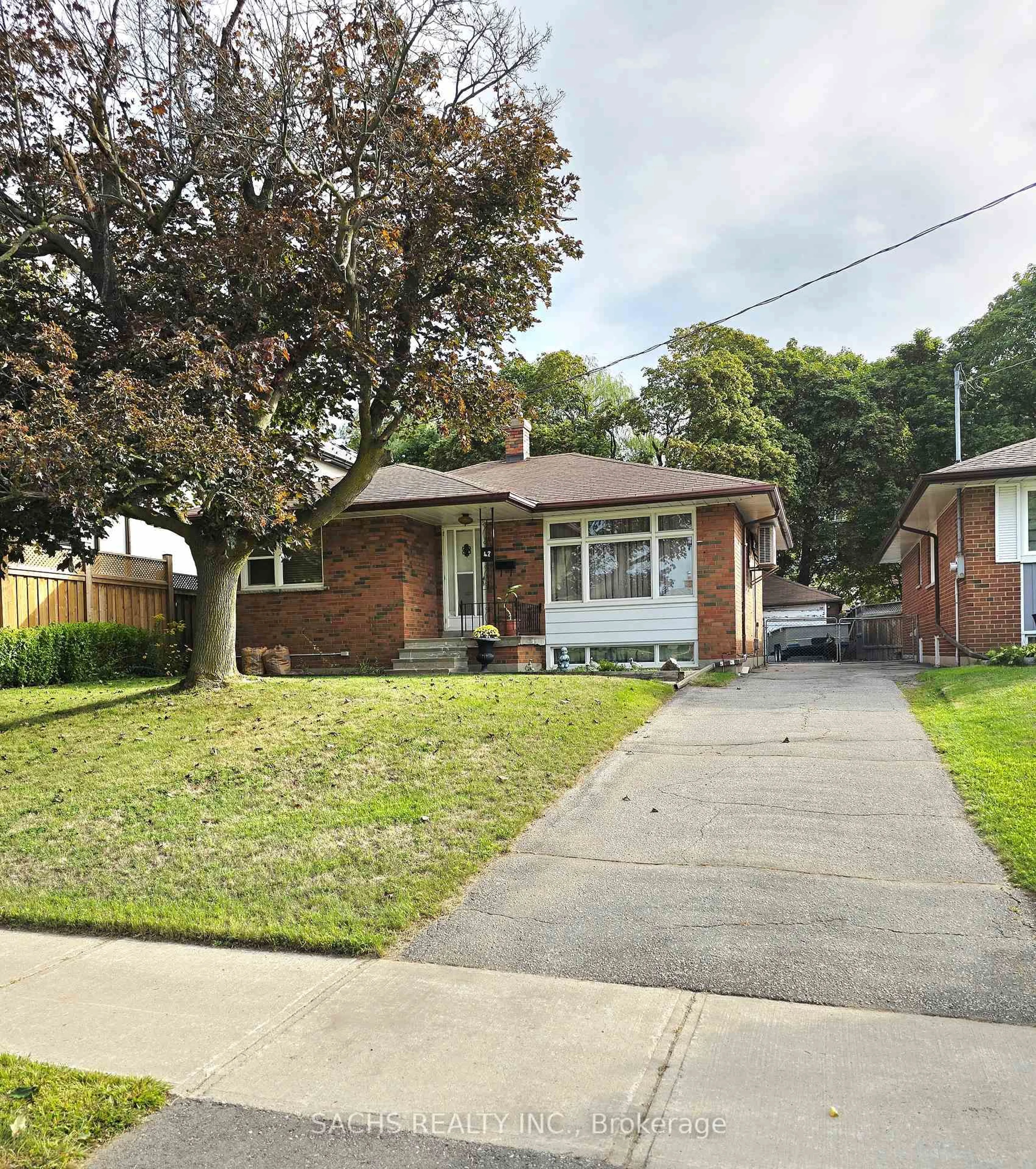 Home with brick exterior material, street for 47 HEATHERINGTON Dr, Toronto Ontario M1T 1N3