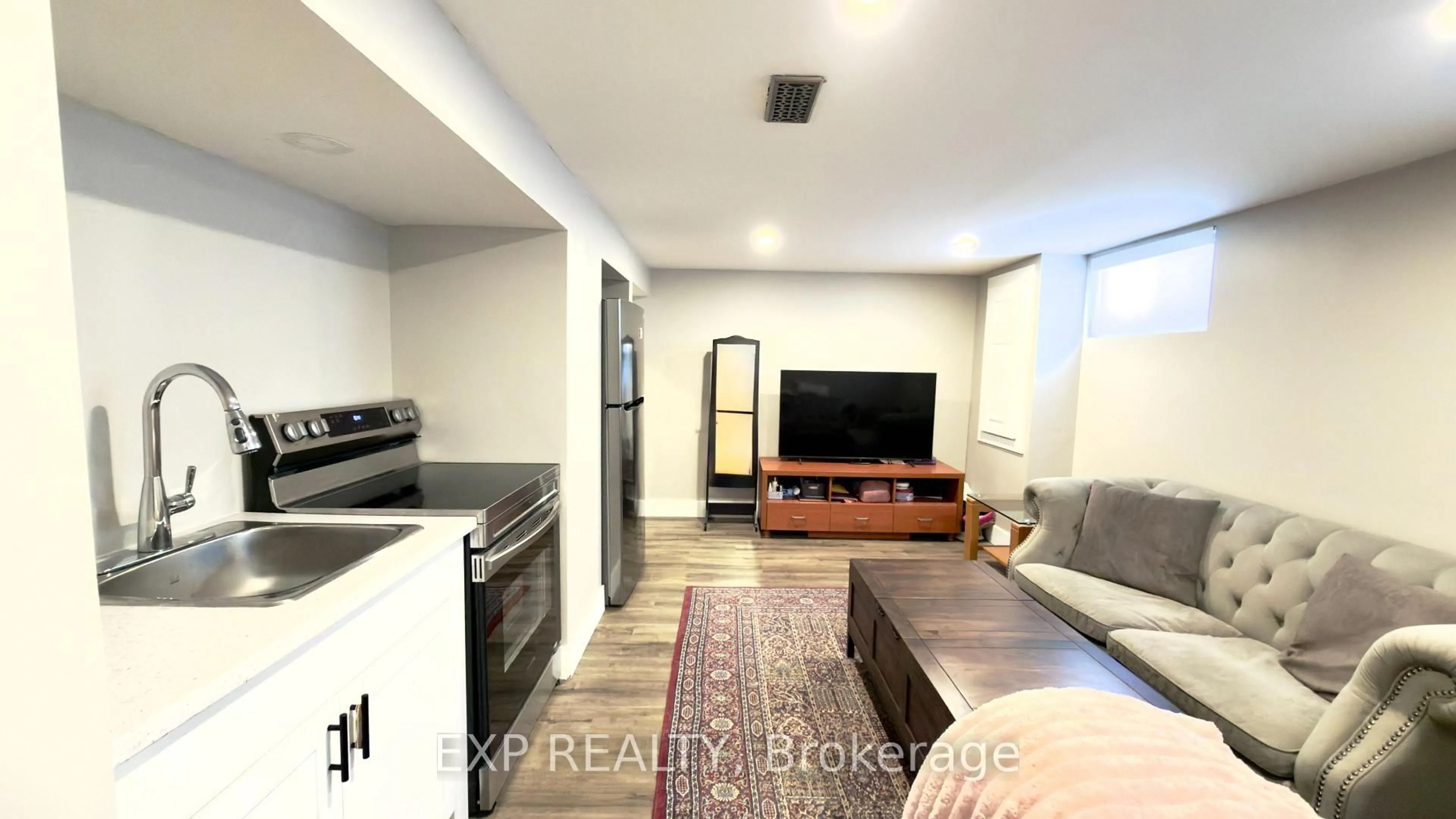 Unknown for 251 Tresane St, Oshawa Ontario L1J 1T9