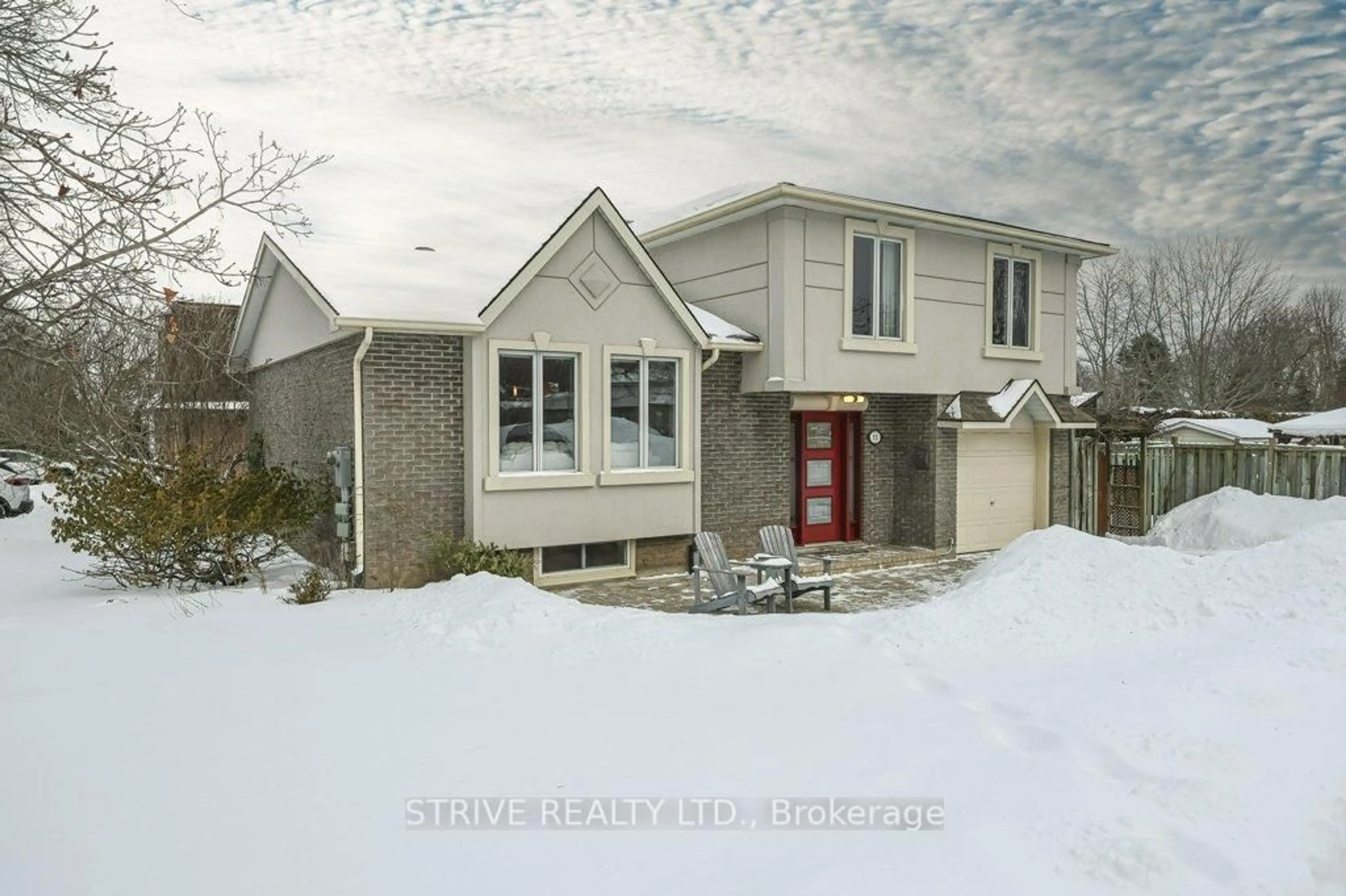 Home with brick exterior material, street for 11 Lorraine Crt, Clarington Ontario L1C 3L5