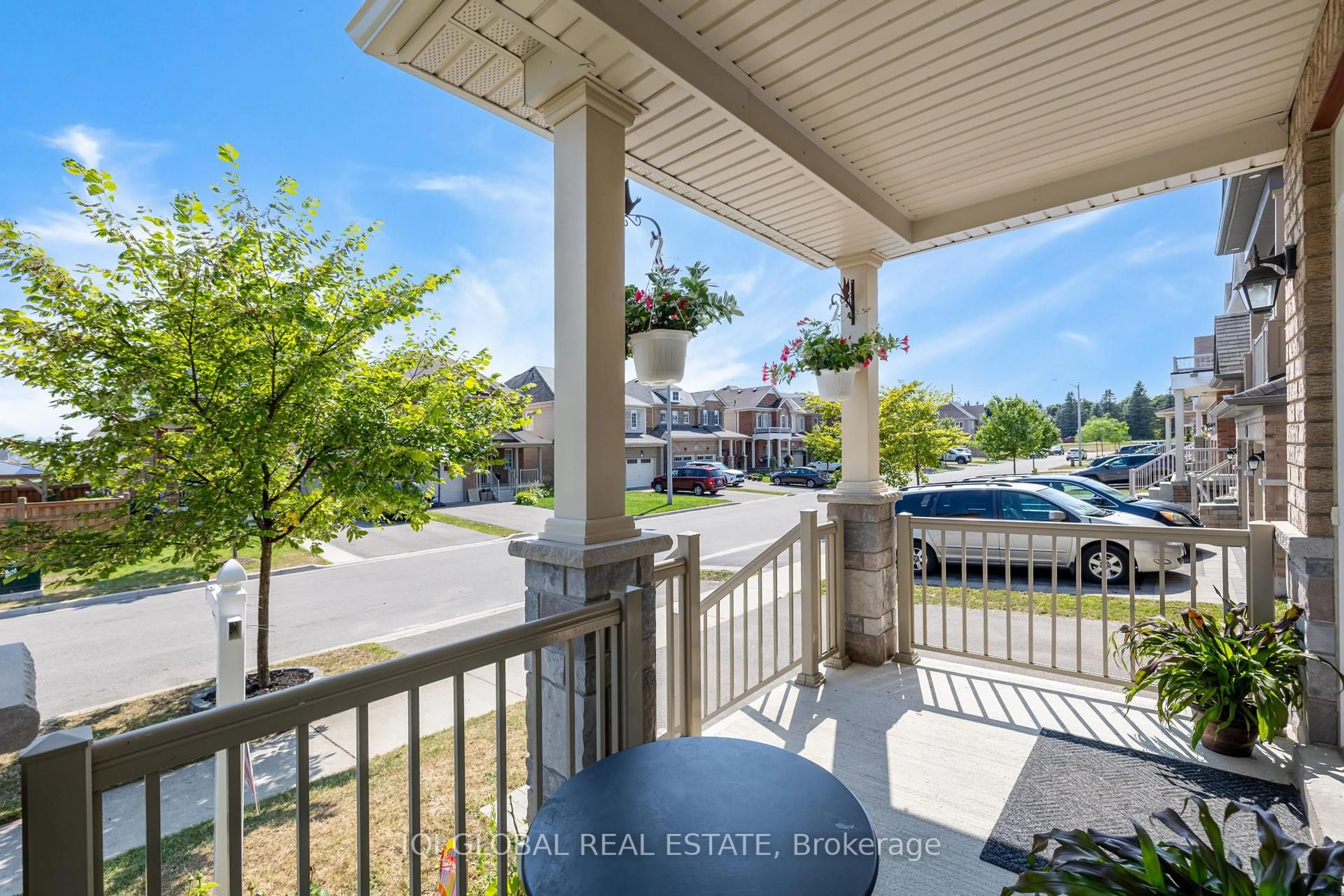 Patio, water/lake/river/ocean view for 191 Bruce Cameron Dr, Clarington Ontario L1C 0W3