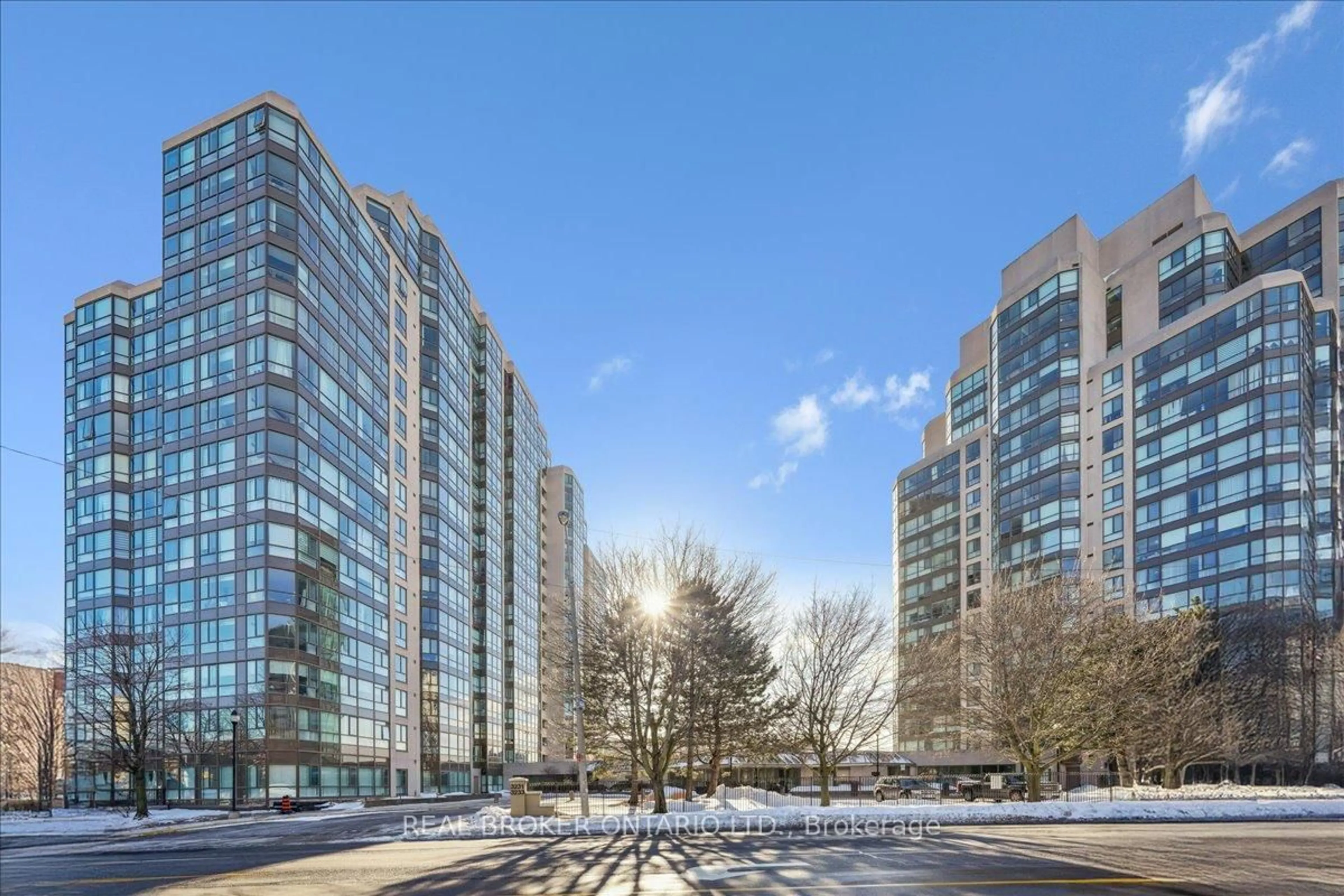 Unknown for 3233 Eglington Ave #201, Toronto Ontario M1J 3N6