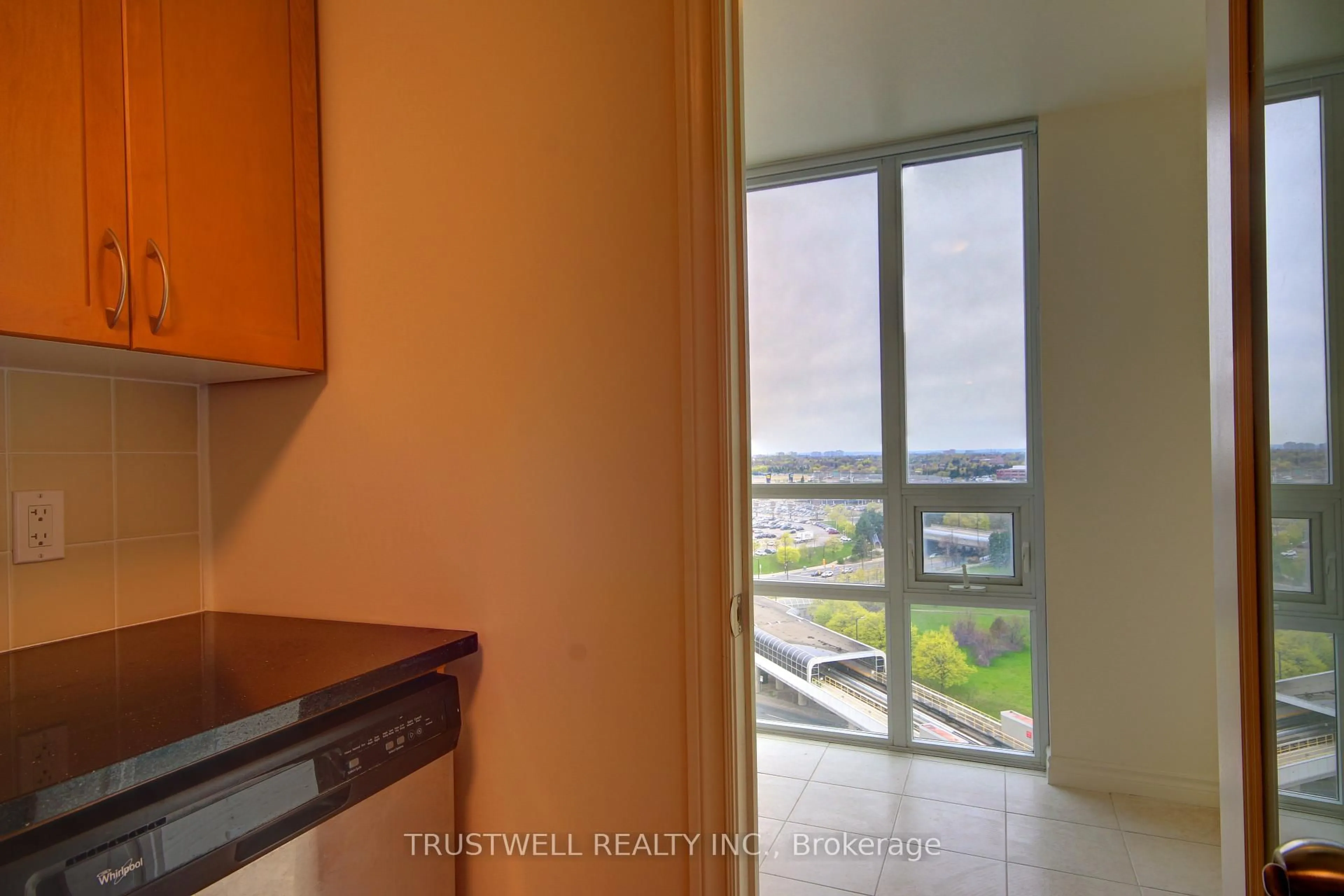 Unknown for 88 Grangeway Ave #1705, Toronto Ontario M1H 0A2