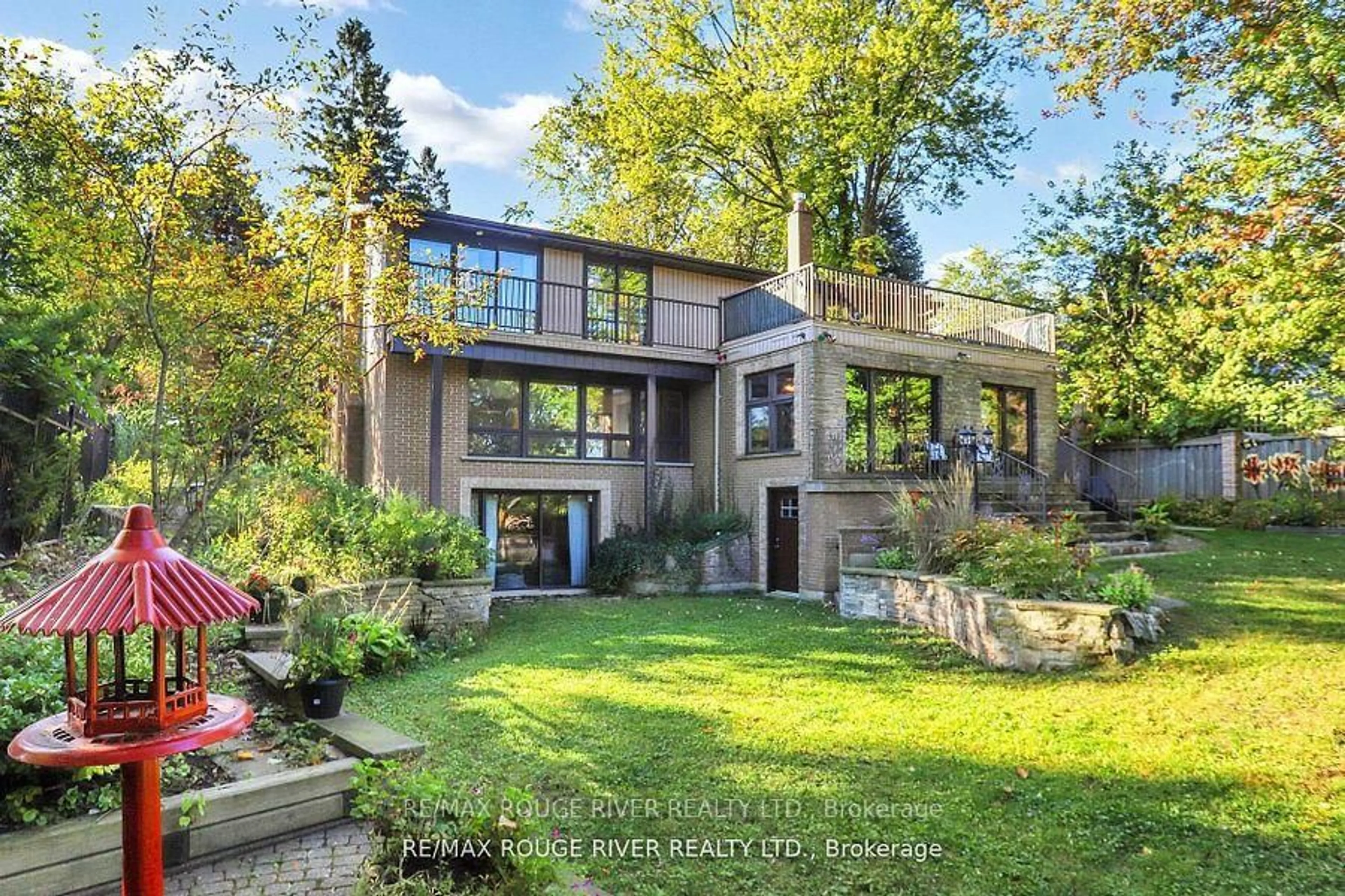 Unknown for 300 Taylor Rd, Toronto Ontario M1C 2R6