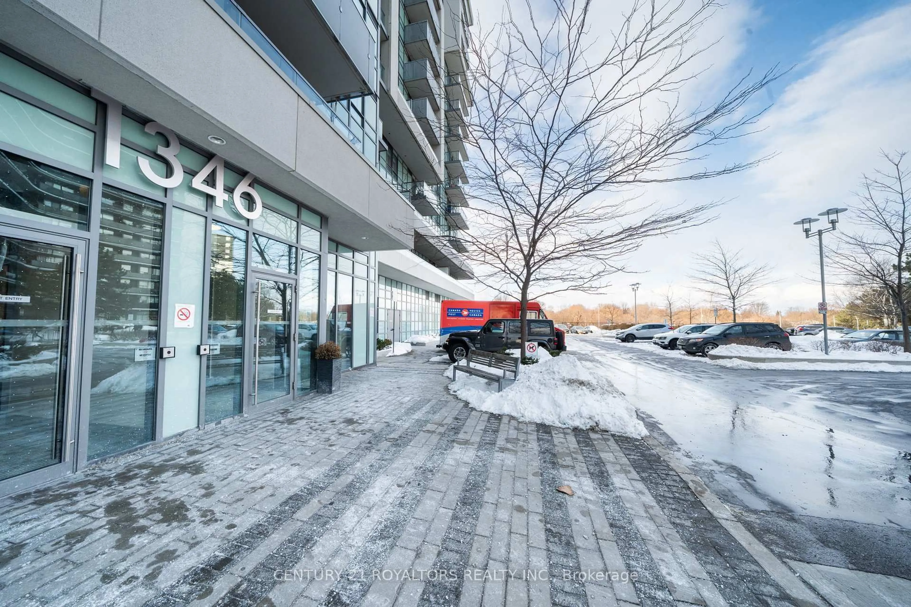 Unknown for 1346 Danforth Rd #811, Toronto Ontario M1J 0A9