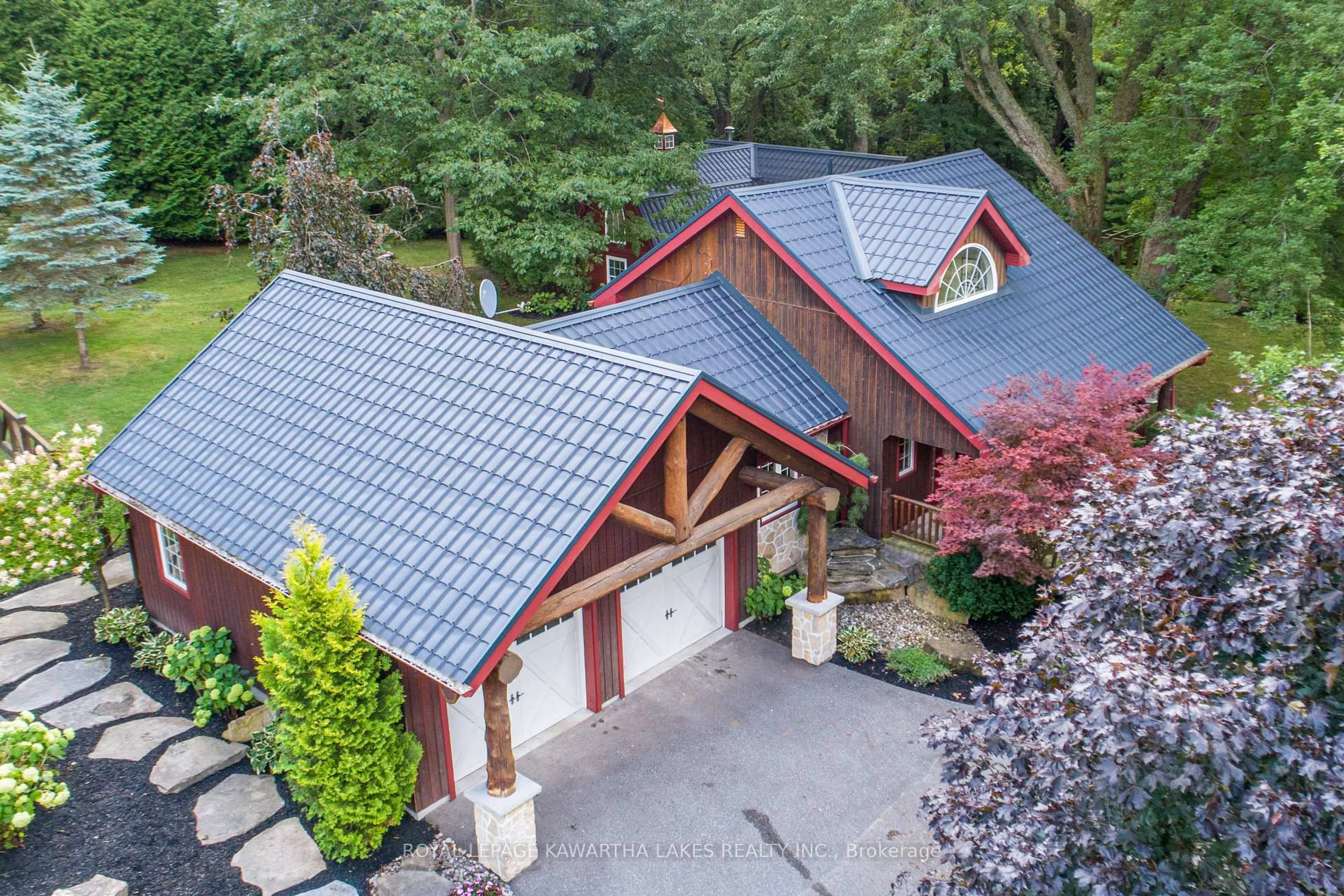 A pic from outside/outdoor area/front of a property/back of a property/a pic from drone, unknown for 7725 Leskard Rd, Clarington Ontario L0B 1M0