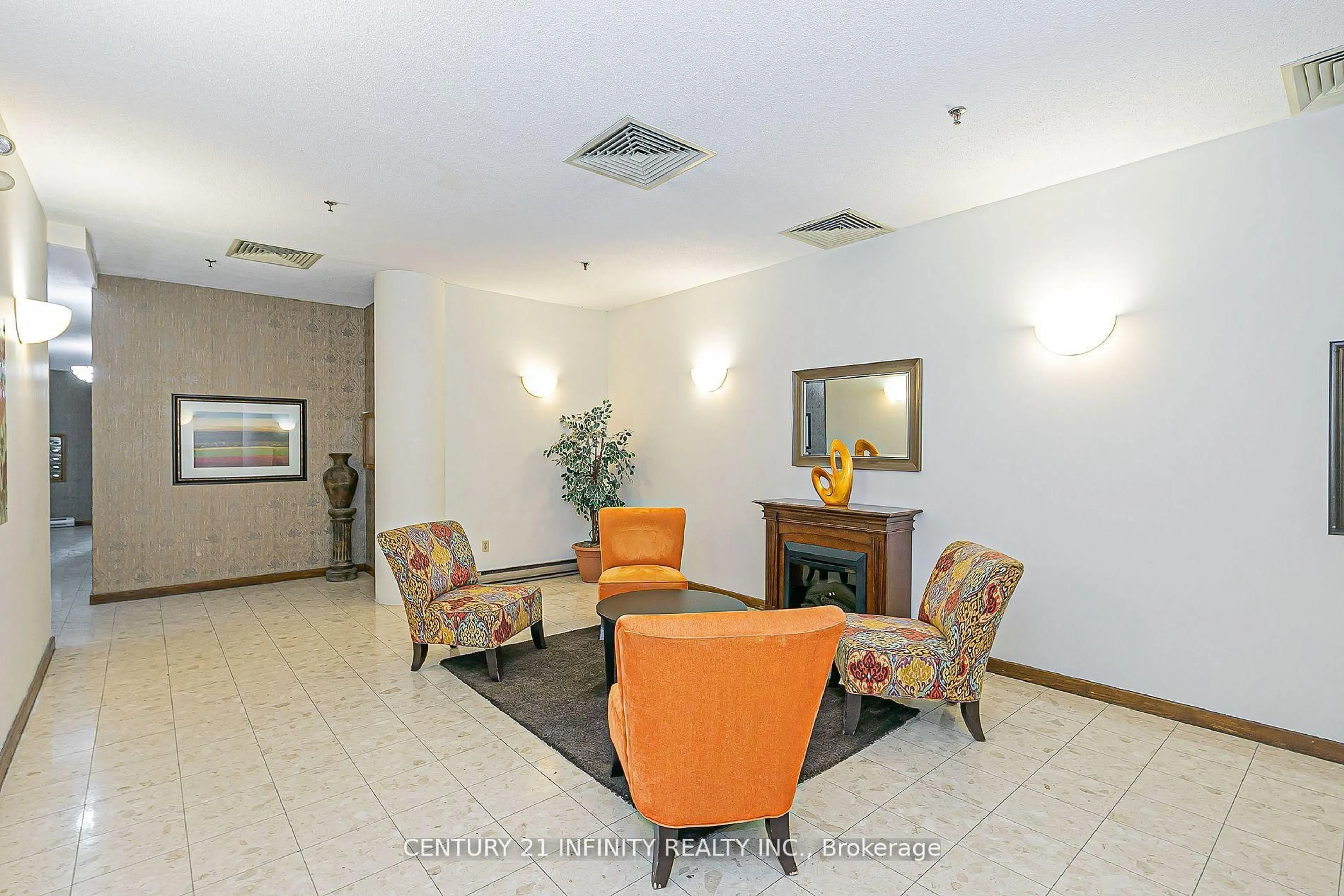 Lobby for 80 Athol St #306, Oshawa Ontario L1H 8B7