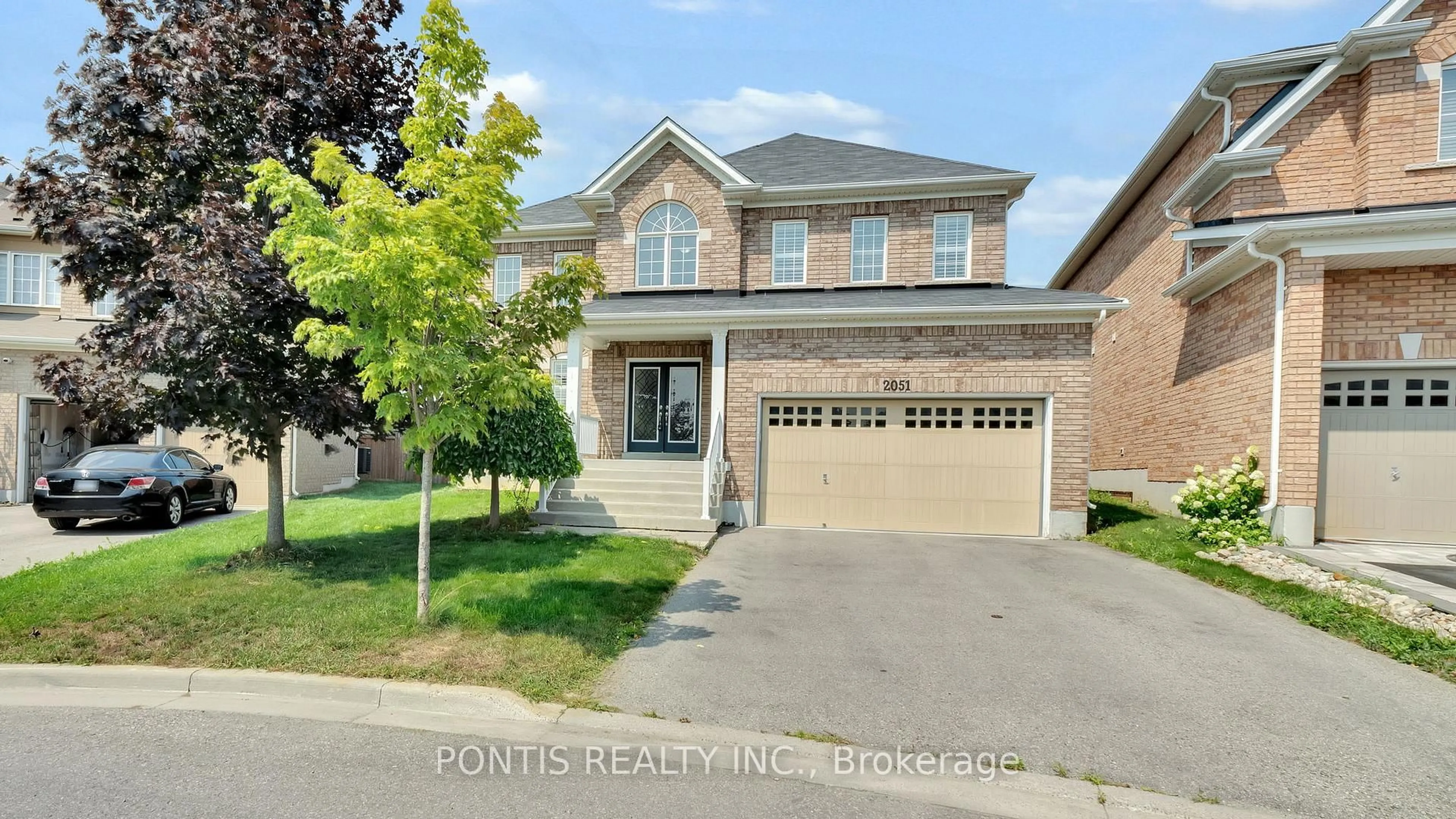 Home with brick exterior material, street for 2051 HUNKING Crt, Oshawa Ontario L1K 0V3