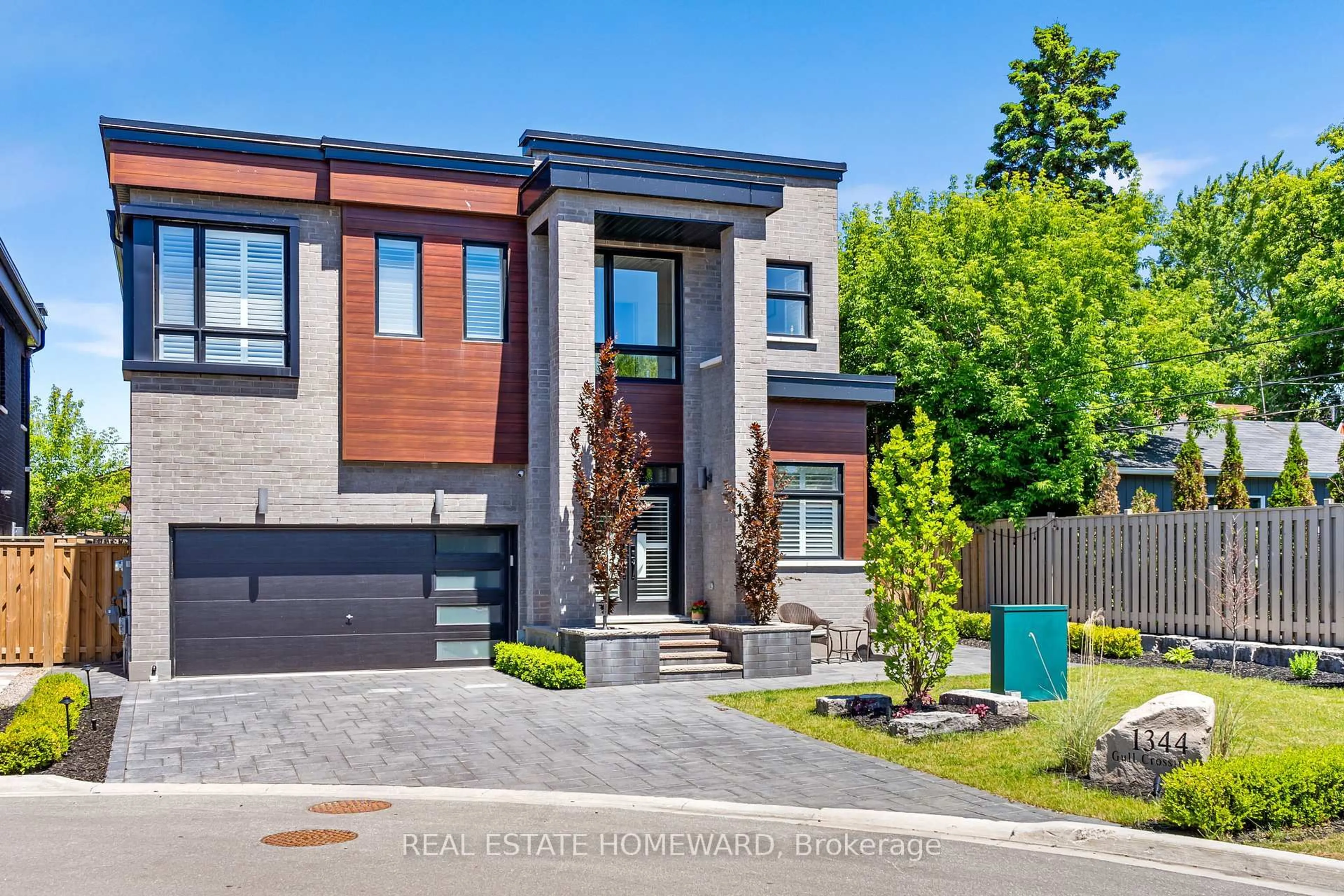 Home with brick exterior material, street for 1344 Gull Crossing, Pickering Ontario L1W 0B7