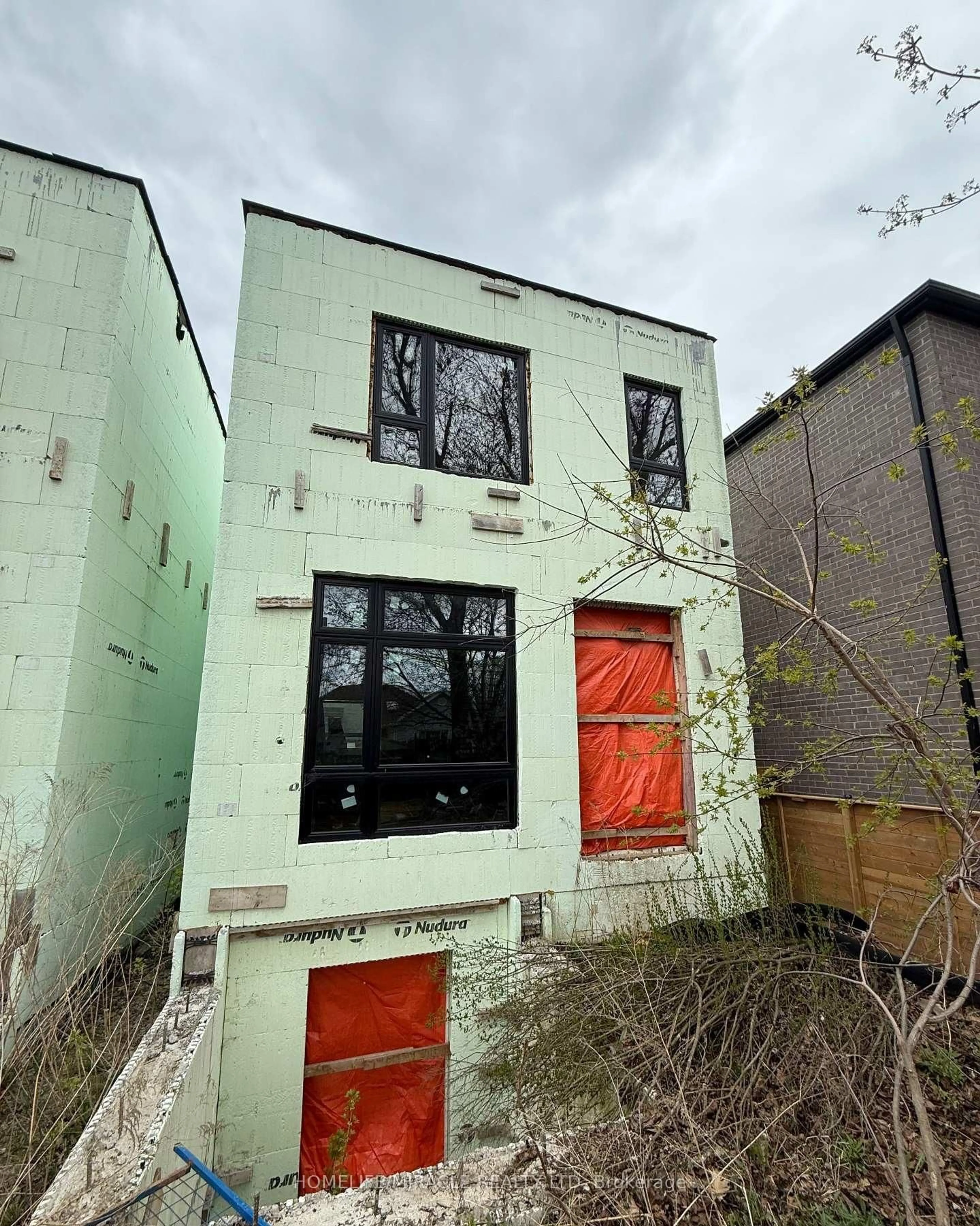 Unknown for 42 August Ave, Toronto Ontario M1L 3M9