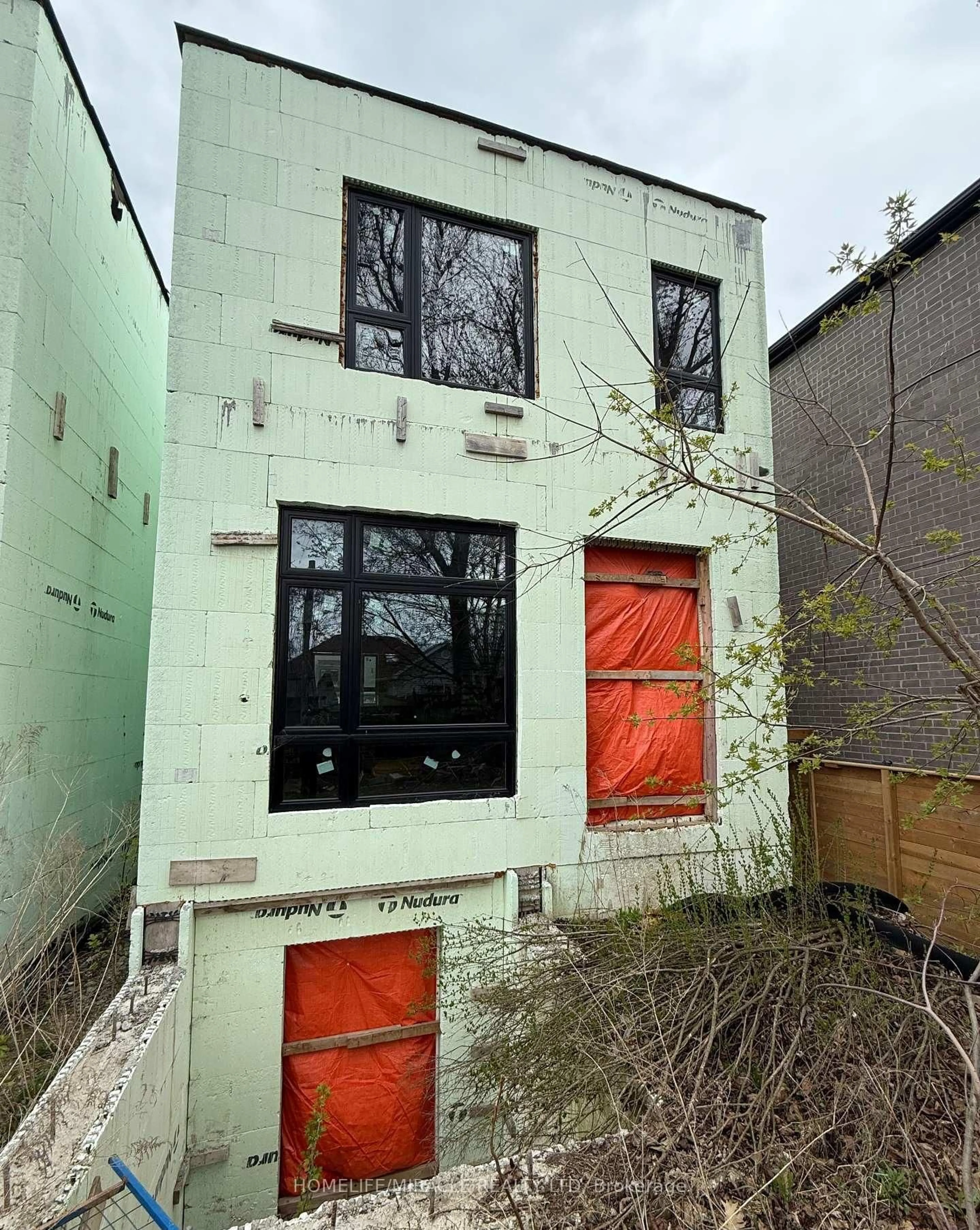 Unknown for 42 August Ave, Toronto Ontario M1L 3M9