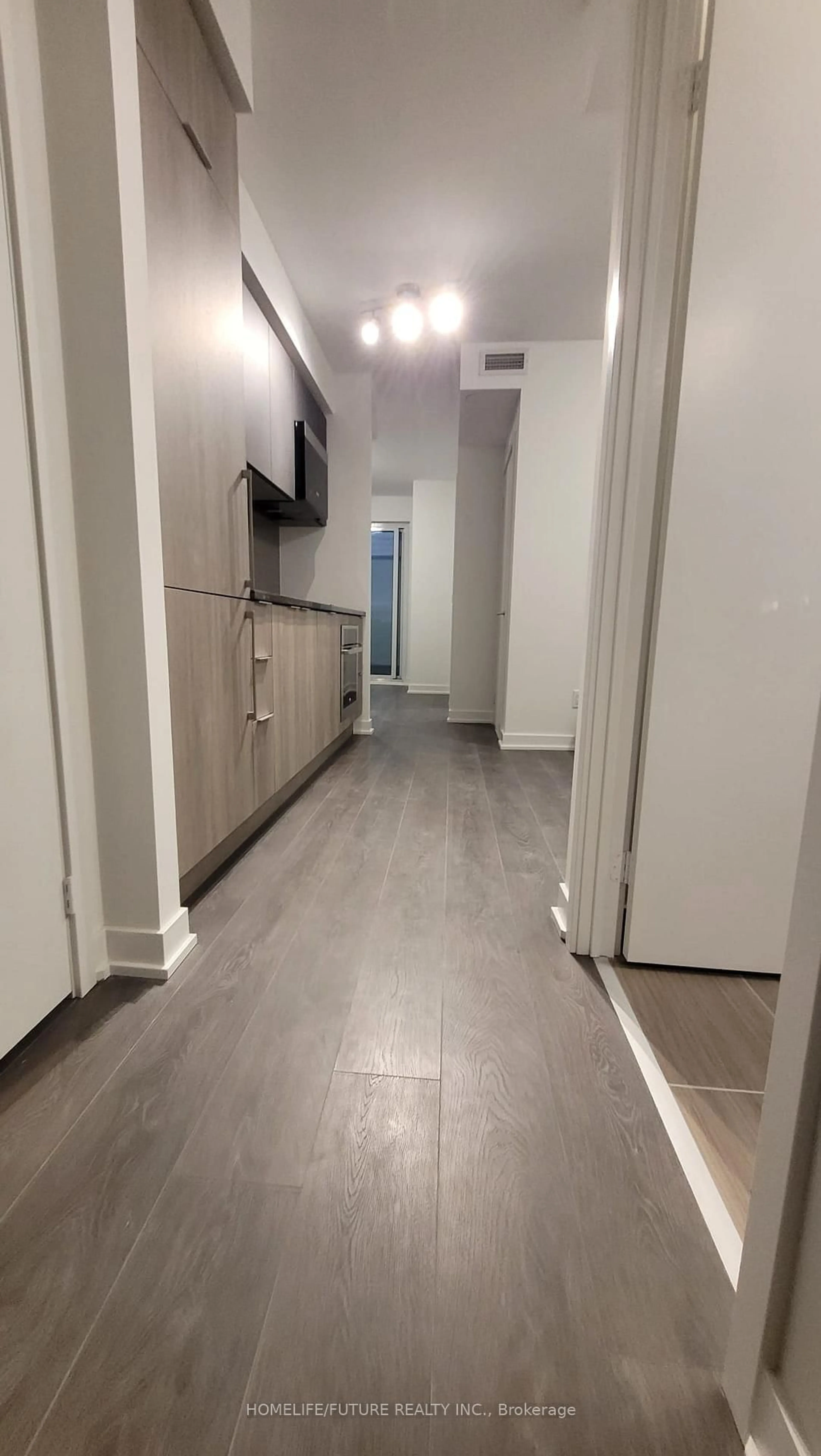 A pic of a room for 2033 Kennedy Rd #302, Toronto Ontario M1T 0B9