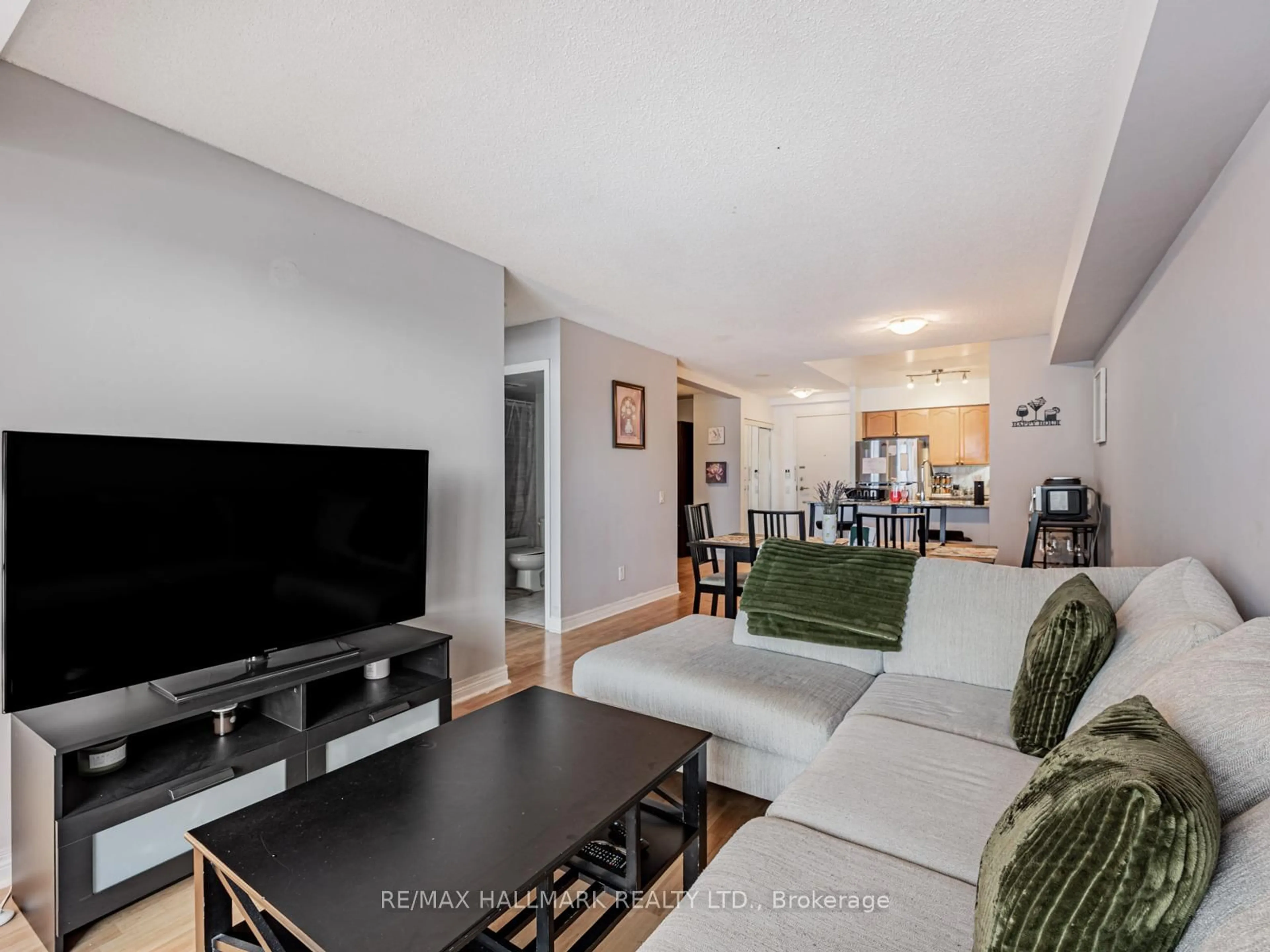 Living room with furniture, unknown for 83 Borough Dr #708, Toronto Ontario M1P 5E4