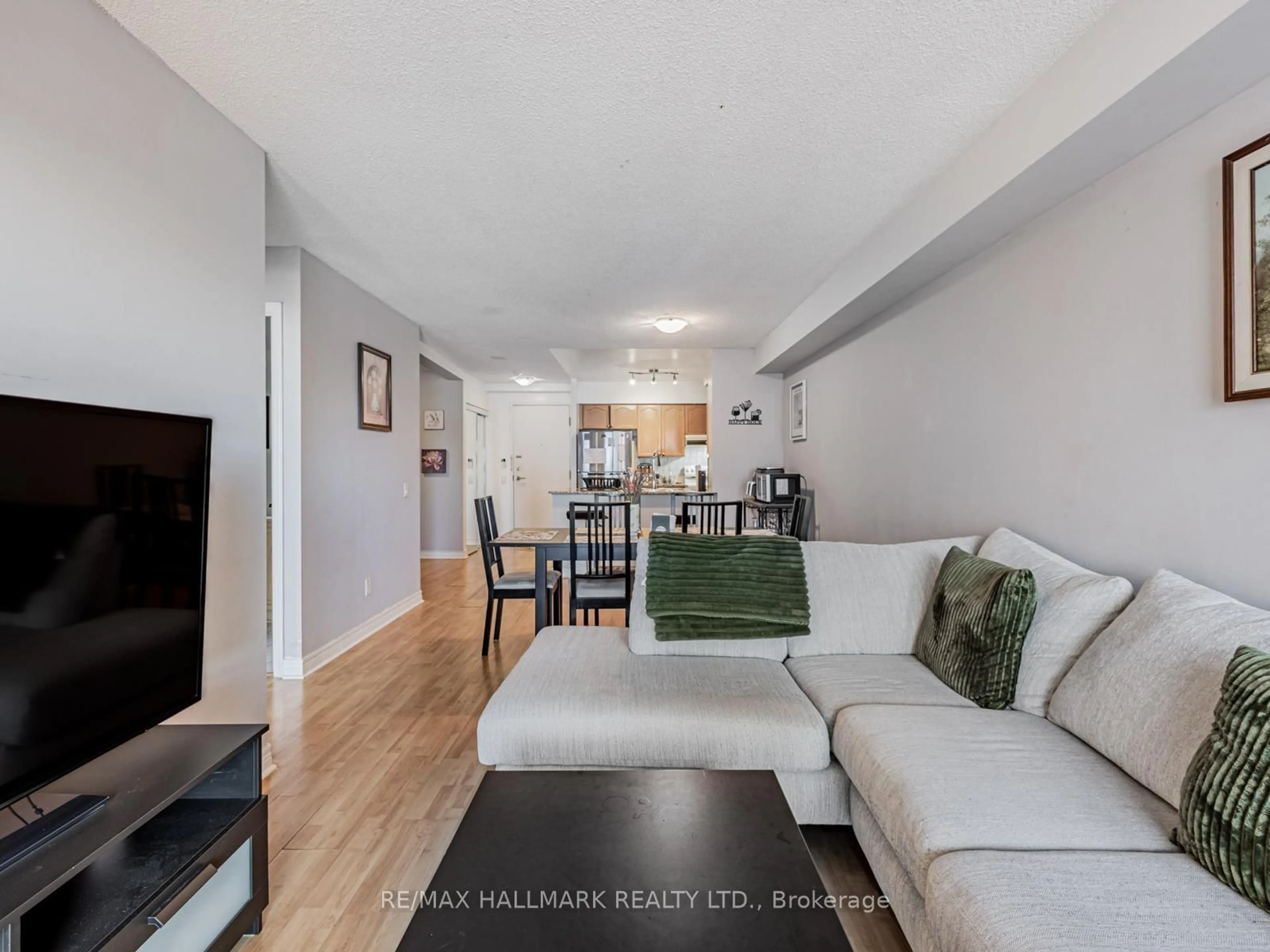 Living room with furniture, unknown for 83 Borough Dr #708, Toronto Ontario M1P 5E4