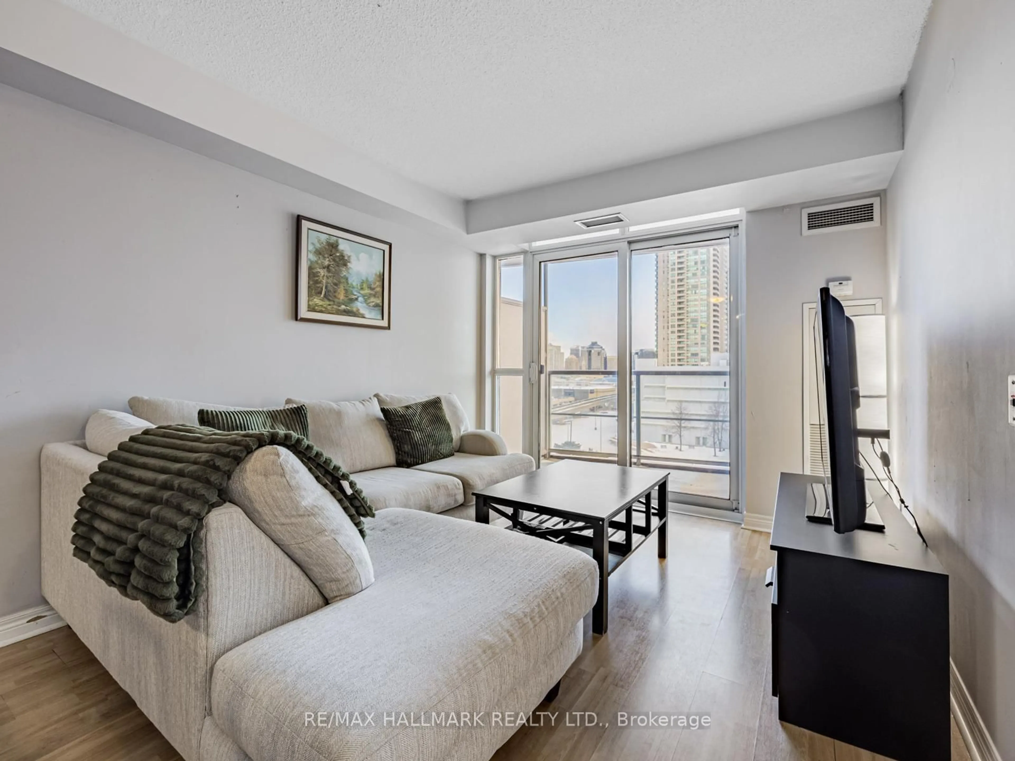 Living room with furniture, unknown for 83 Borough Dr #708, Toronto Ontario M1P 5E4