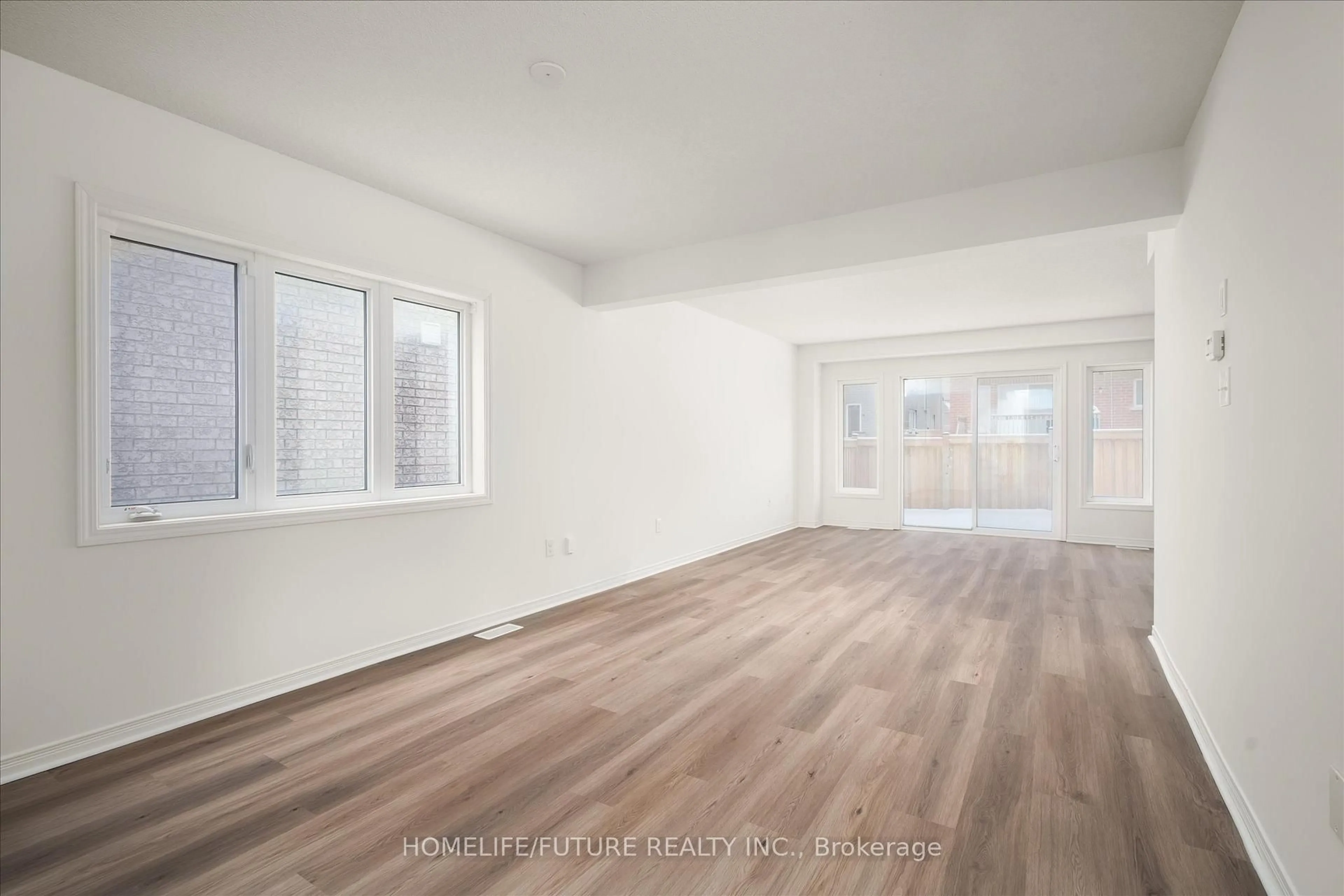 A pic of a room for 39 Barnfield Cres, Ajax Ontario L1Z 0T3