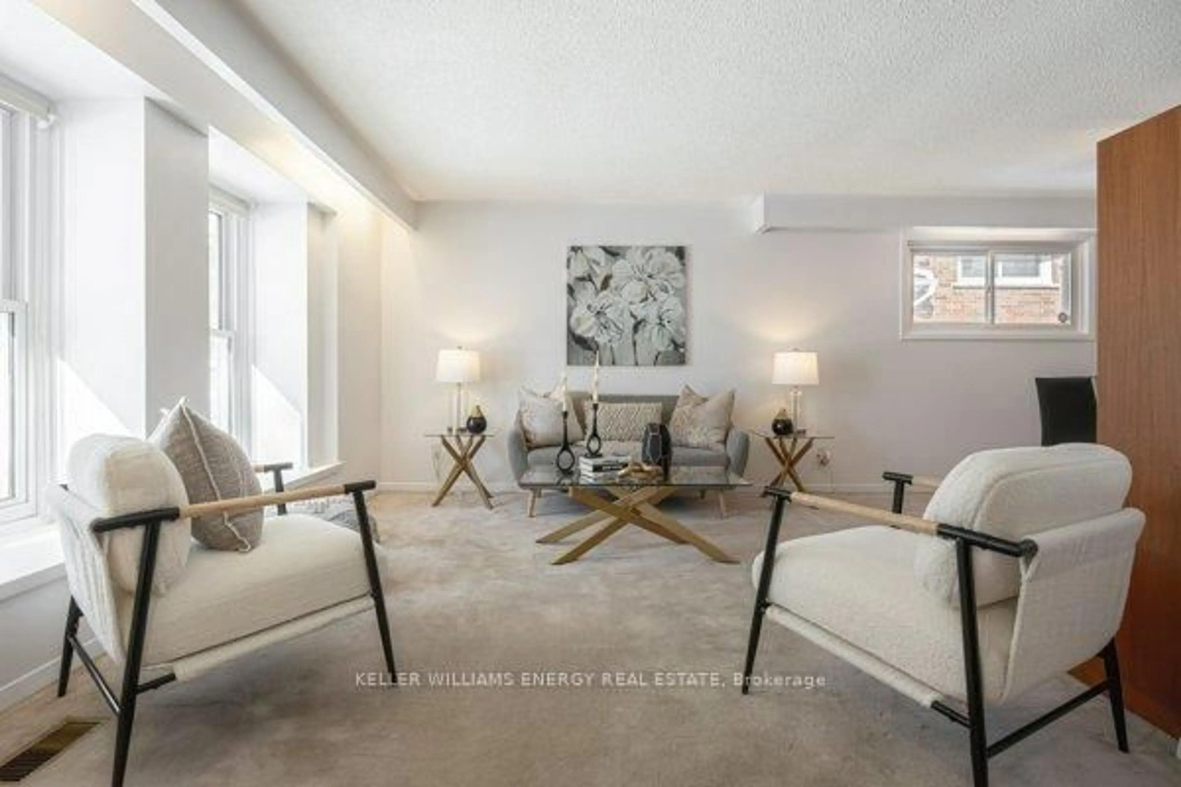 Living room with furniture, unknown for 469 Waverly St, Oshawa Ontario L1J 5W5