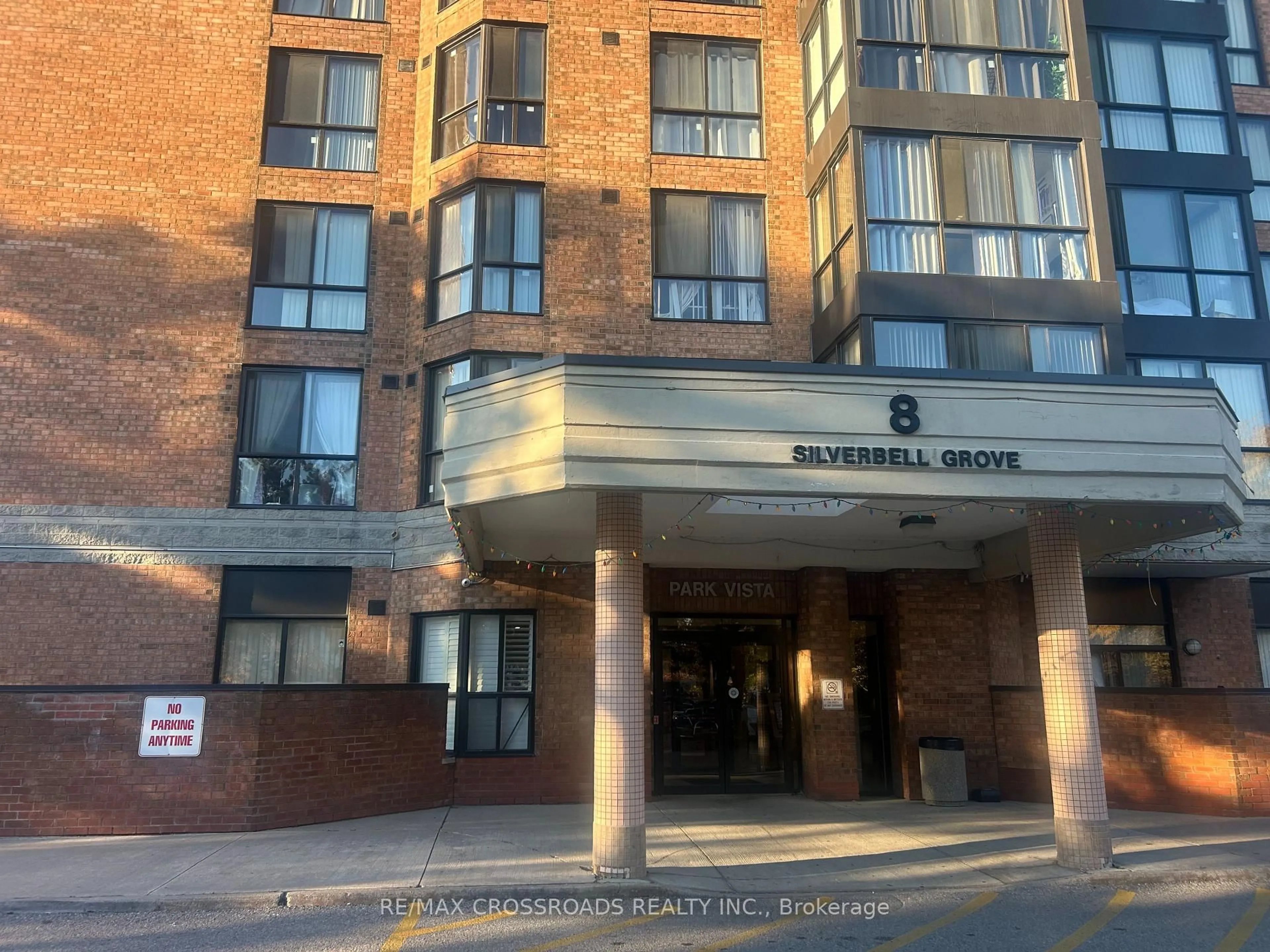 Indoor foyer for 8 Silverbelle Grve #209, Toronto Ontario M1B 4Z3