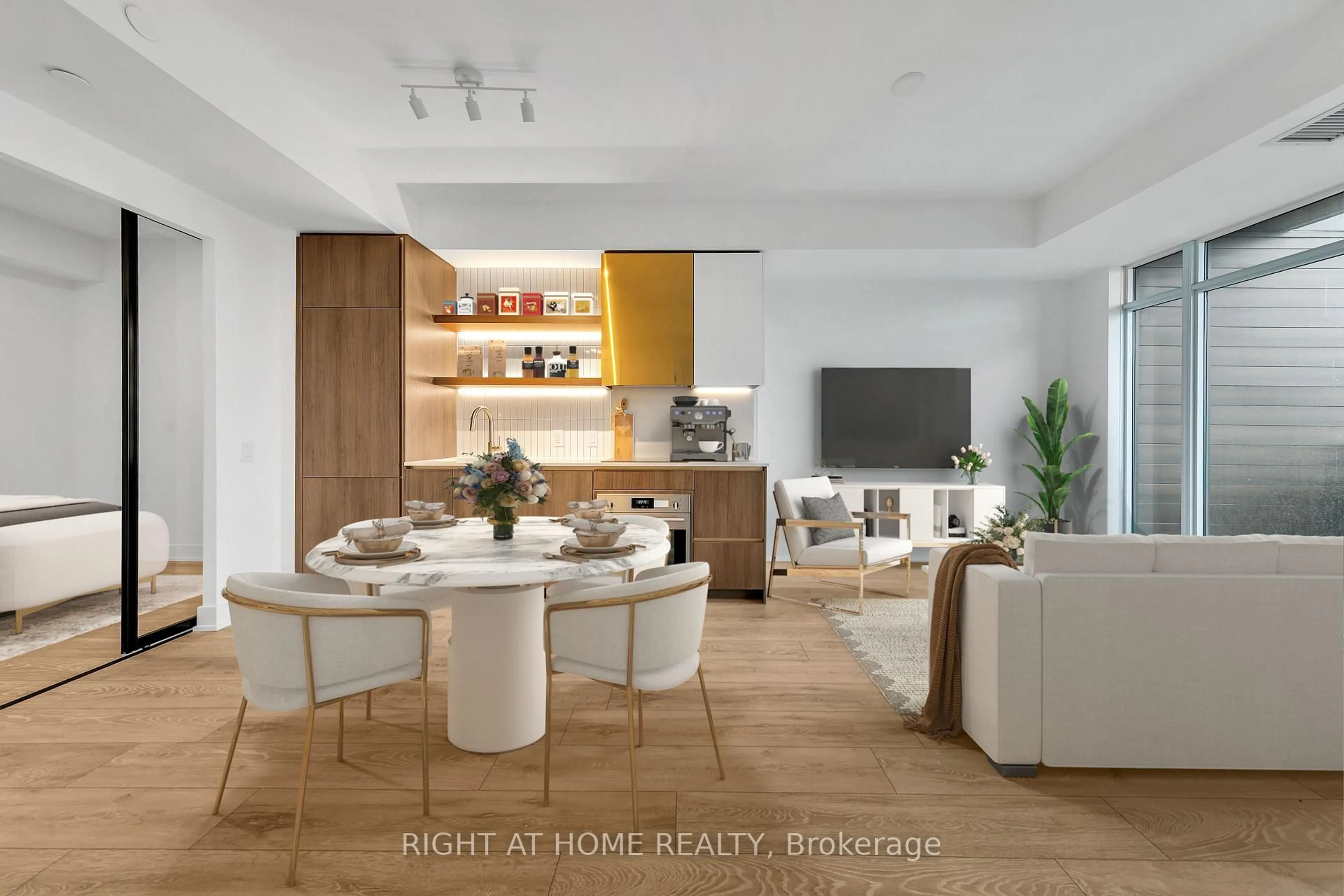 Unknown for 1285 Queen St #403, Toronto Ontario M4L 1C2