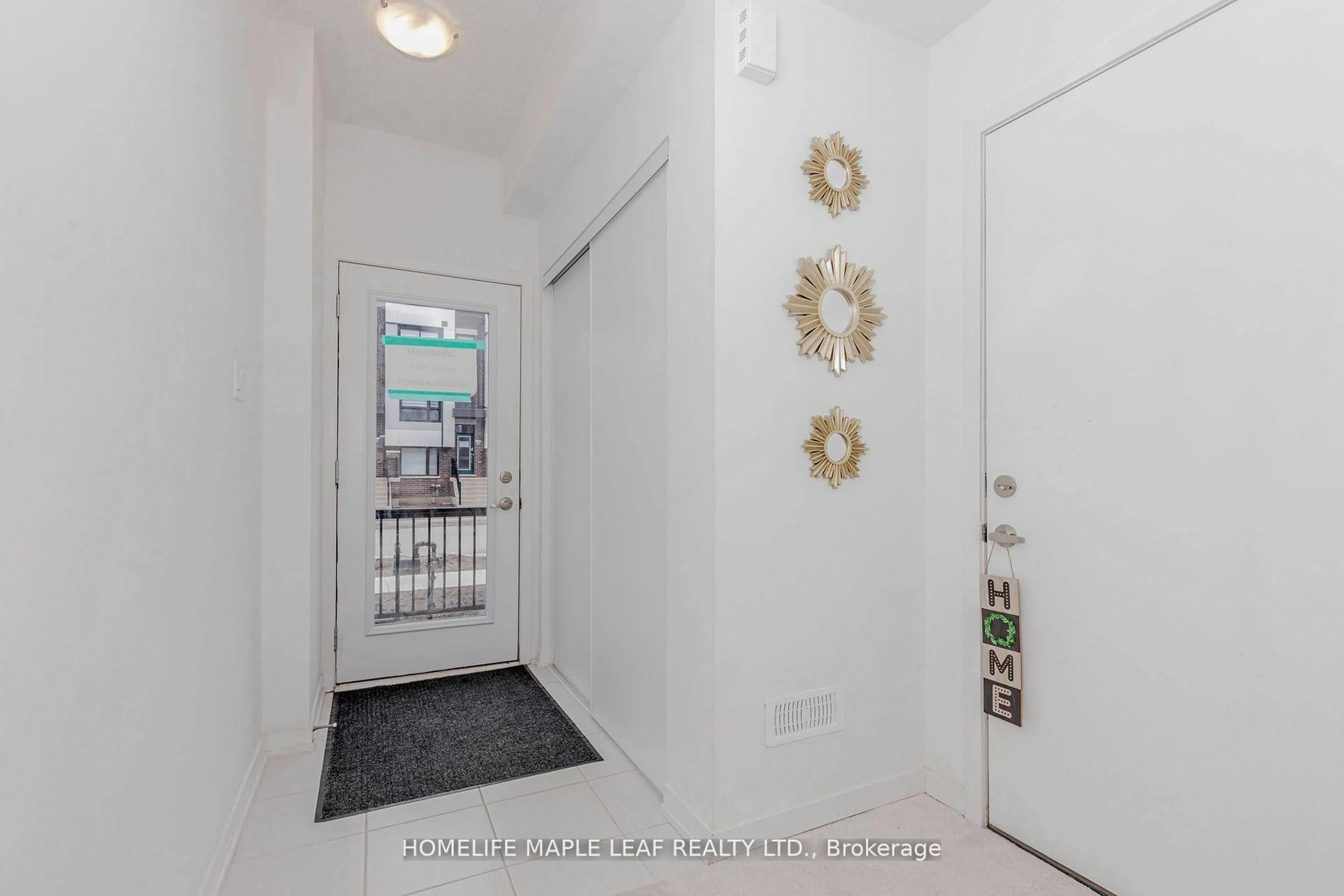 Indoor entryway for 15 Bateson St, Ajax Ontario L1S 7M3