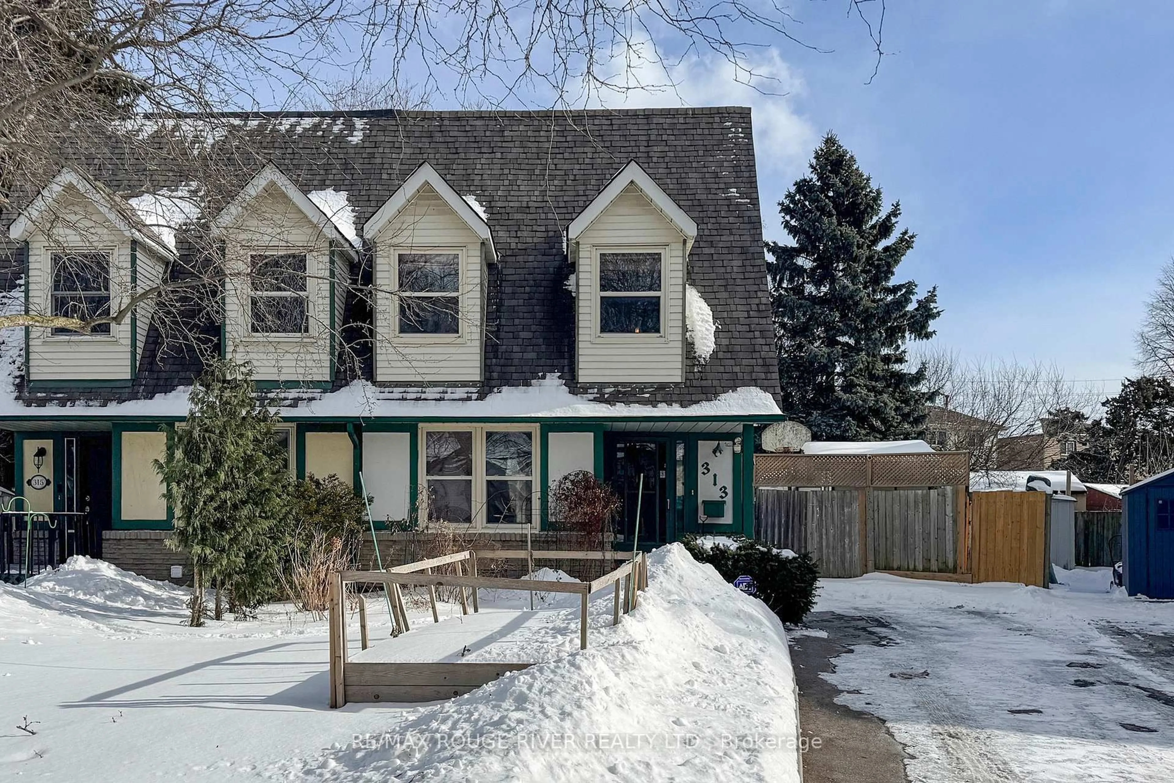 Unknown for 313 Rondeau Crt, Oshawa Ontario L1J 6N4