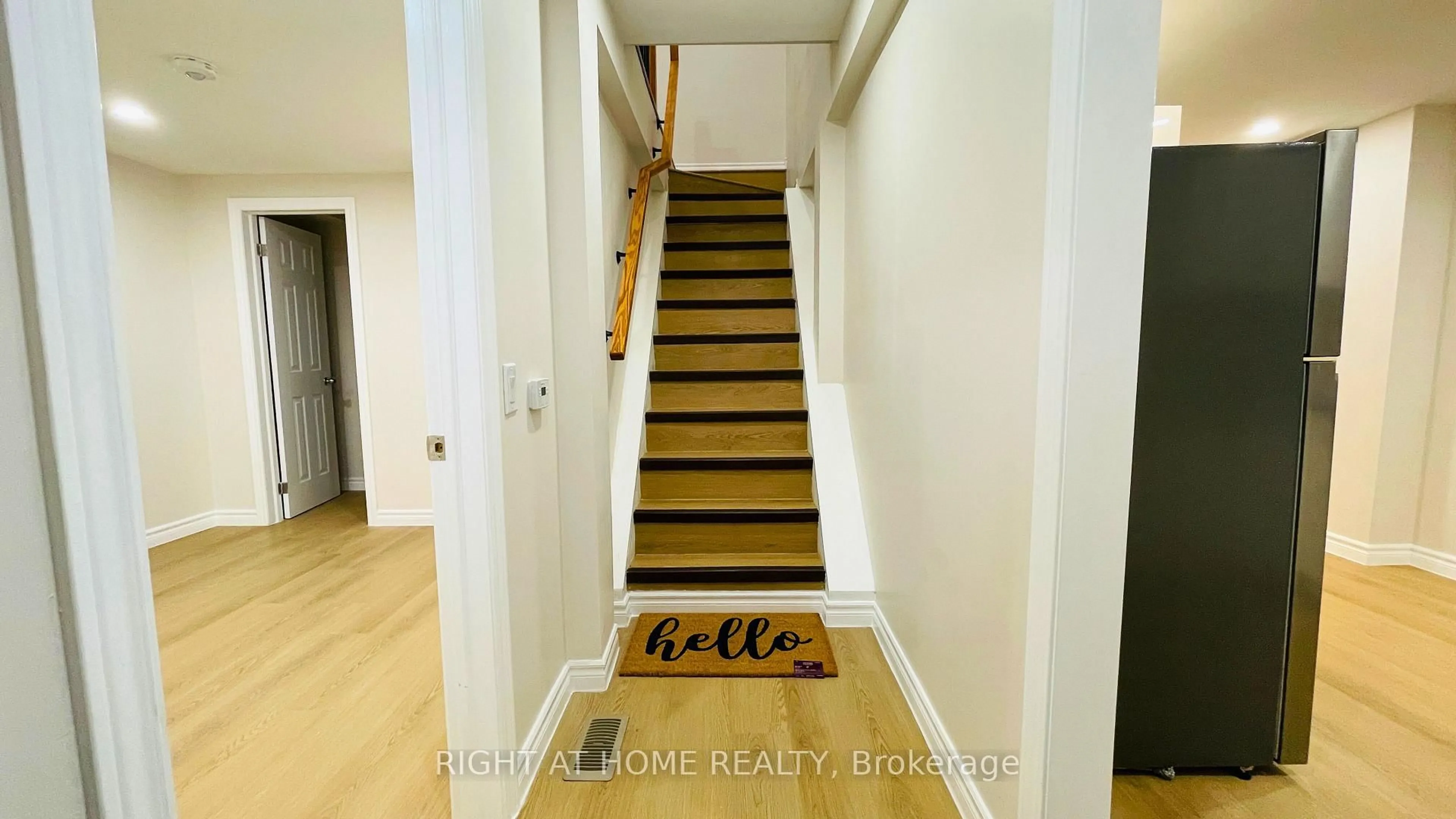 Unknown for 158 William St, Oshawa Ontario L1G 1K6