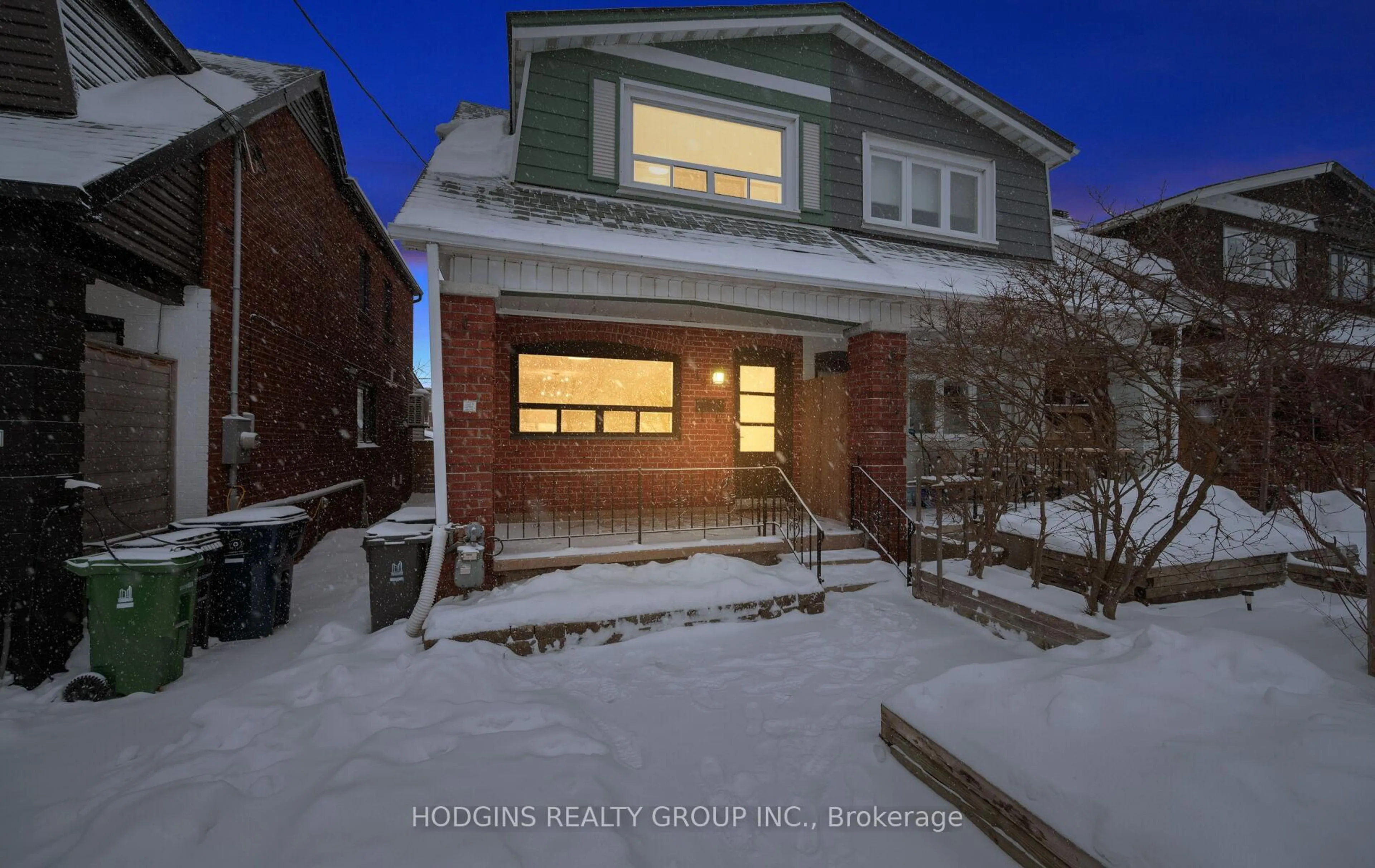 Unknown for 42 Durant Ave, Toronto Ontario M4J 4V9