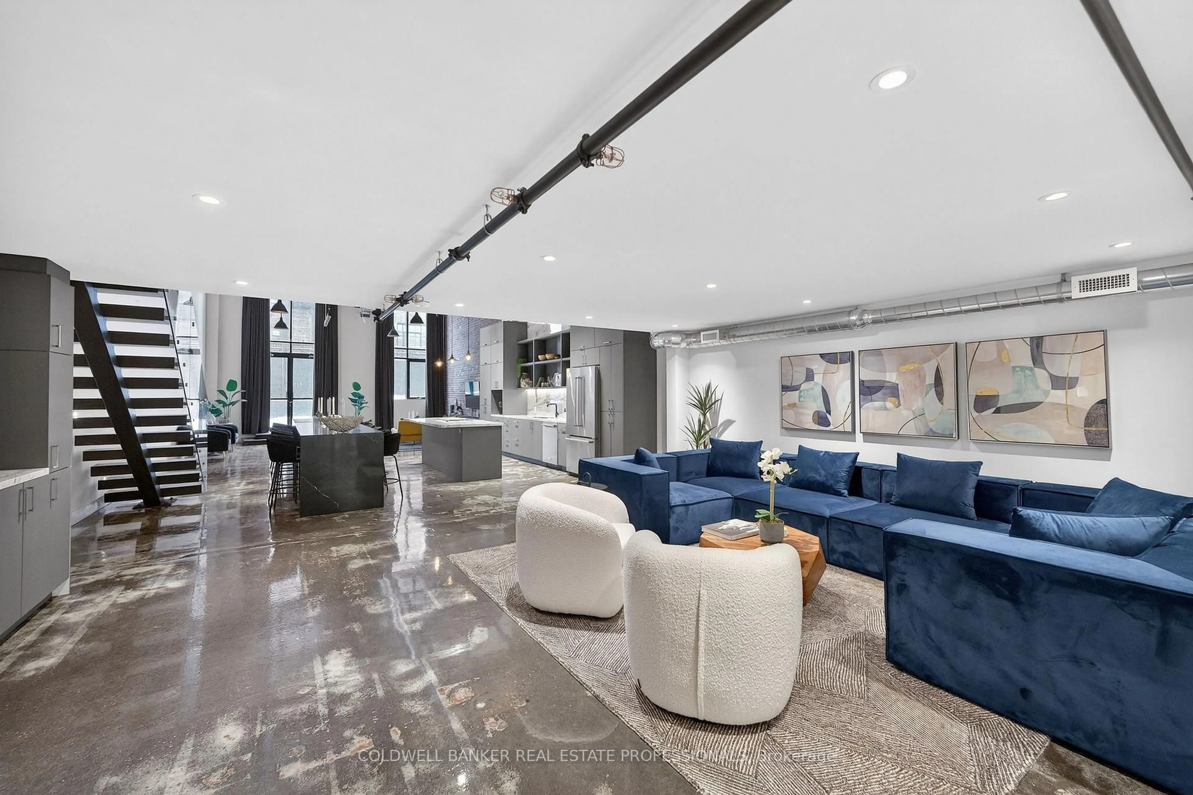 Lobby for 1159 Dundas St #147, Toronto Ontario M4M 1R9