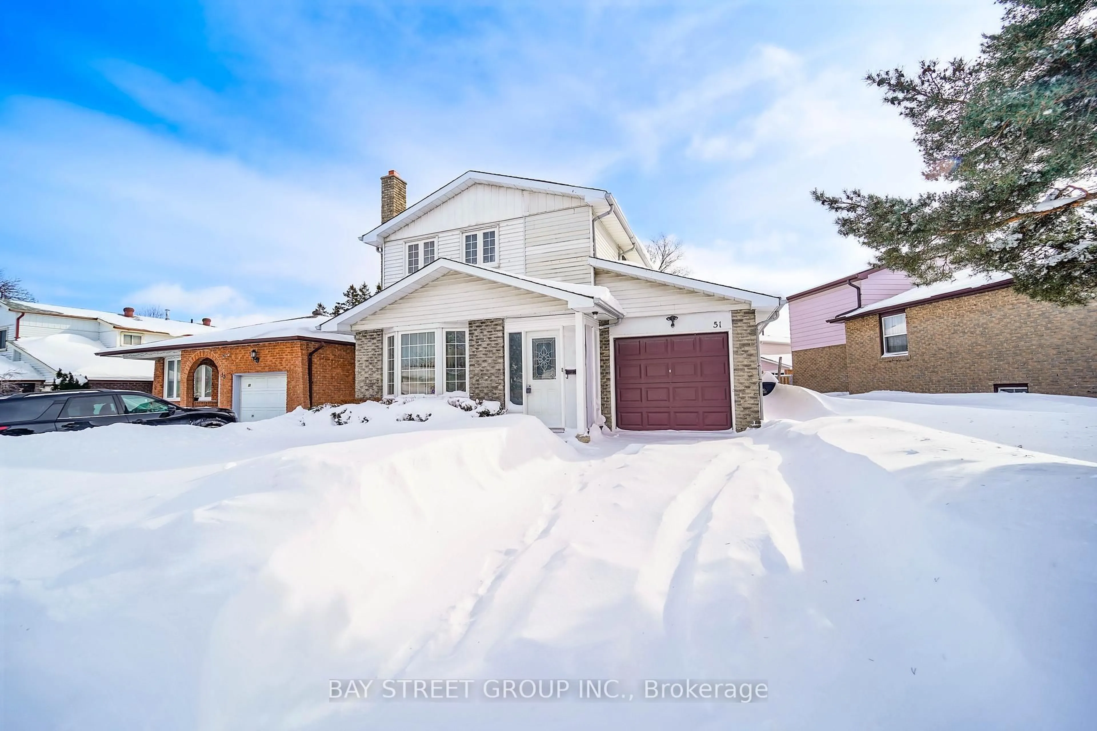 A pic from outside/outdoor area/front of a property/back of a property/a pic from drone, street for 51 Bridley Dr, Toronto Ontario M1V 1B2