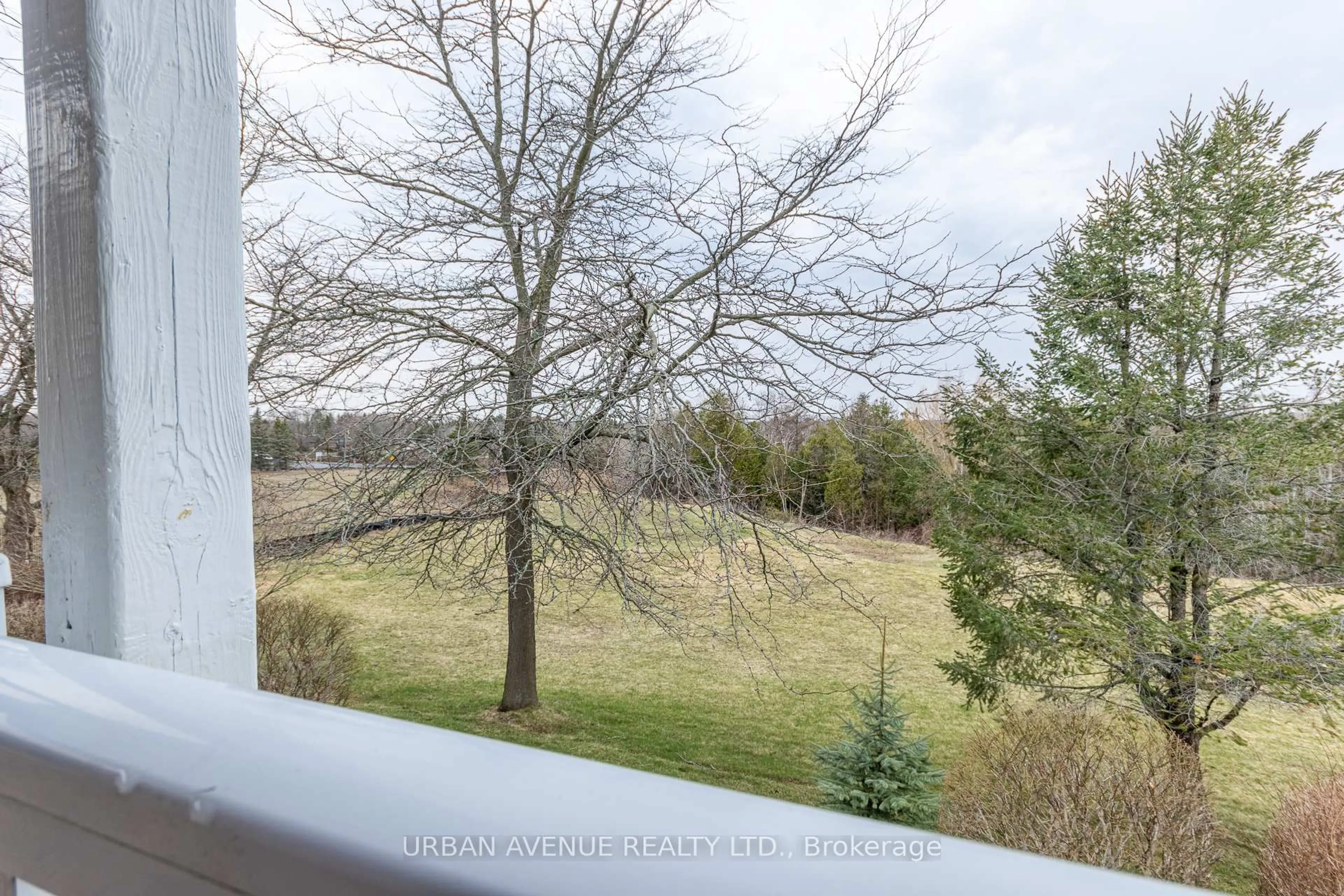 A pic from outside/outdoor area/front of a property/back of a property/a pic from drone, forest/trees view for 363 Waterbury Cres, Scugog Ontario L9L 1T2