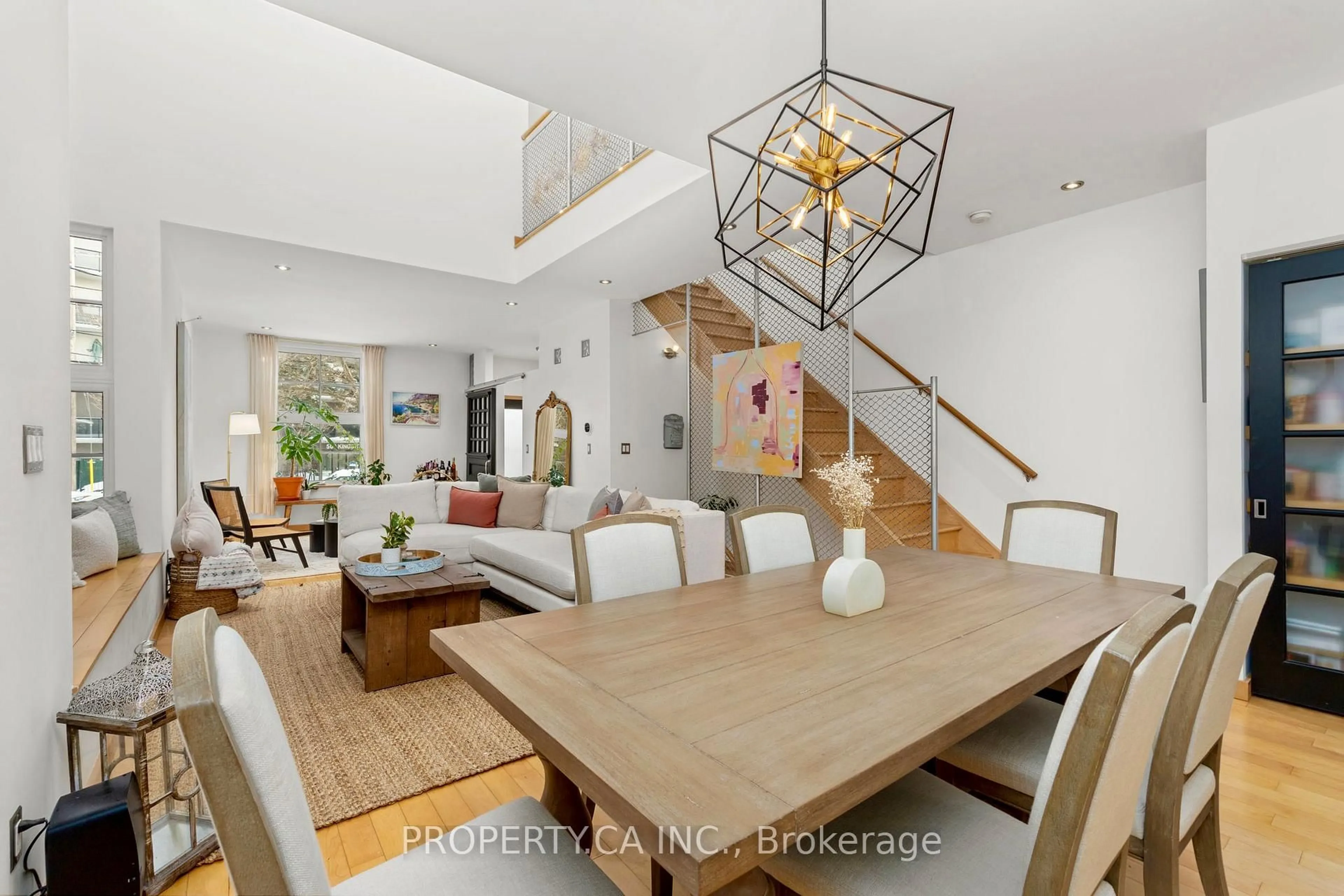 Unknown for 494 Kingston Rd, Toronto Ontario M4L 1V3