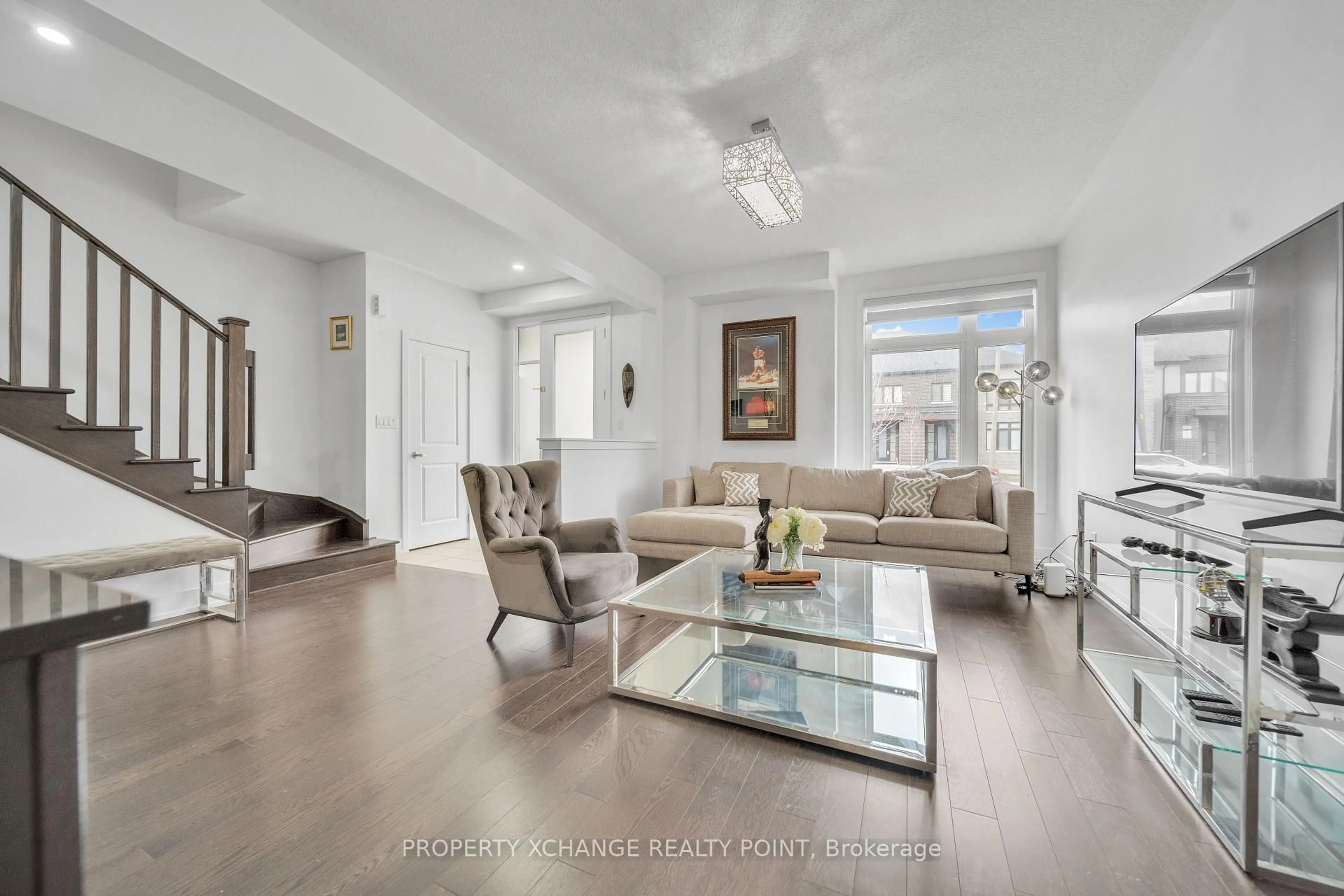 Living room with furniture, unknown for 202 Coronation Rd, Whitby Ontario L1P 0H7