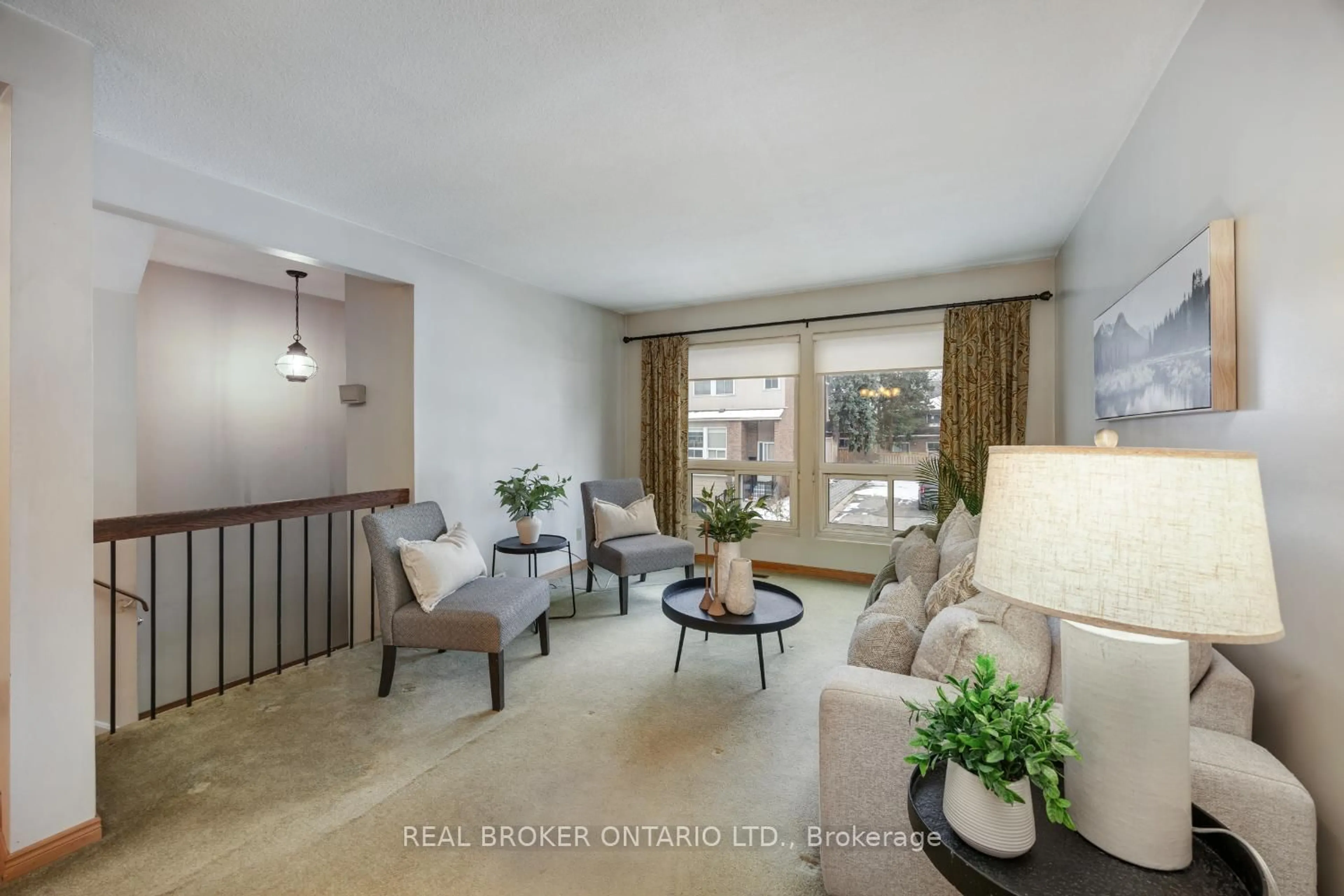 Living room with furniture, unknown for 37 Macey Crt, Ajax Ontario L1S 6E3