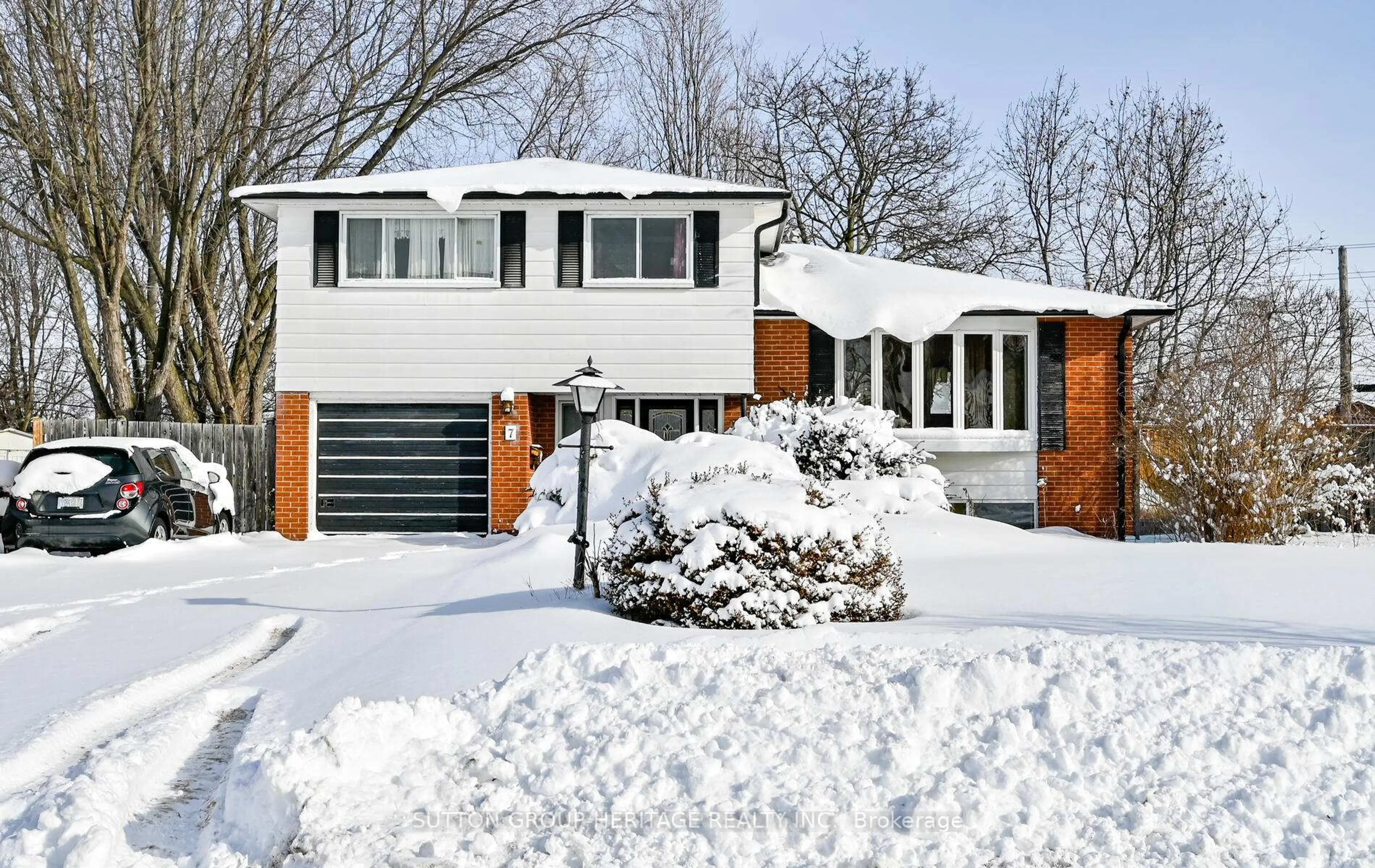 Home with brick exterior material, street for 7 Graham Crt, Ajax Ontario L1S 1H6