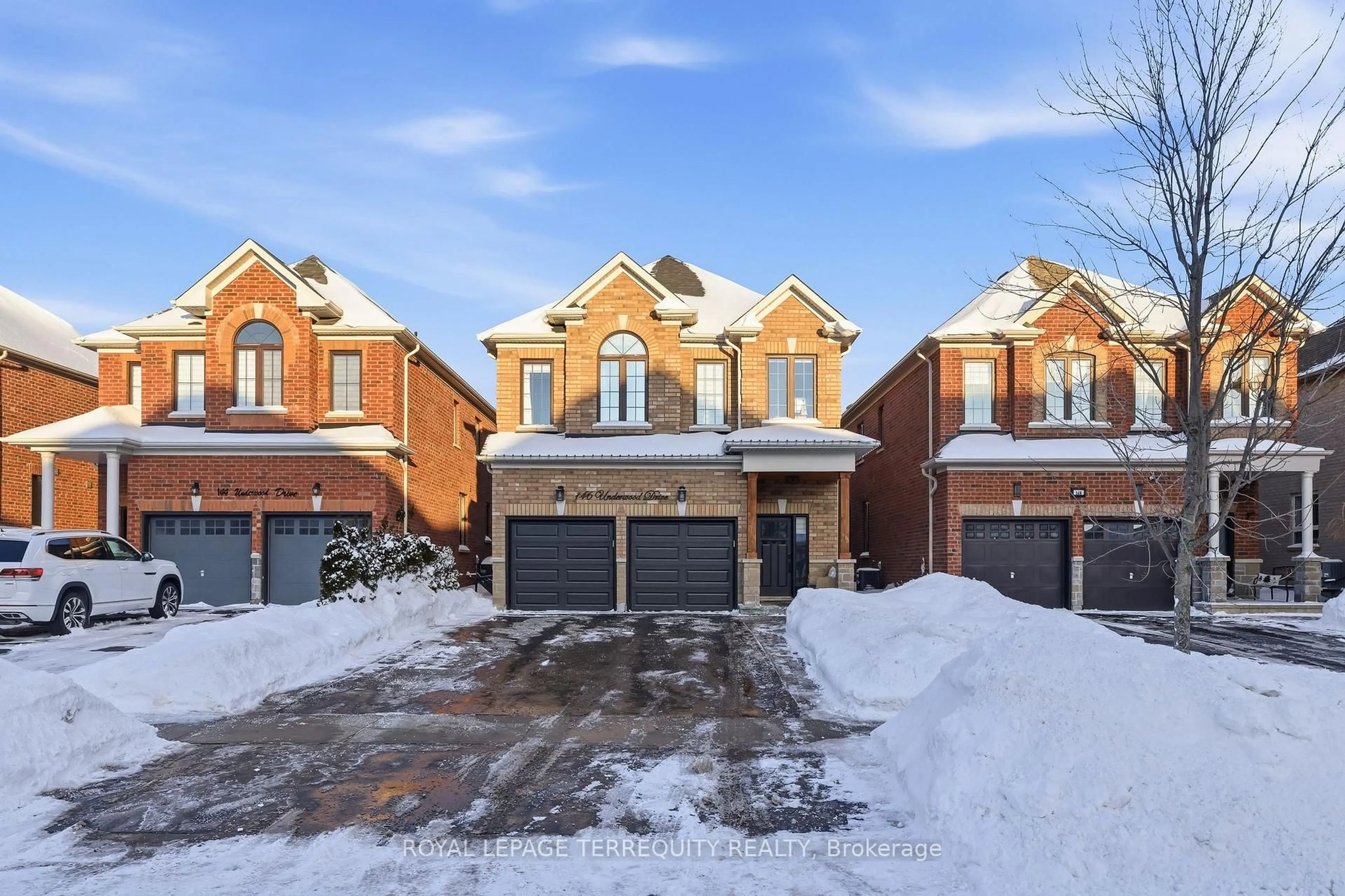 Unknown for 146 Underwood Dr, Whitby Ontario L1M 0K9