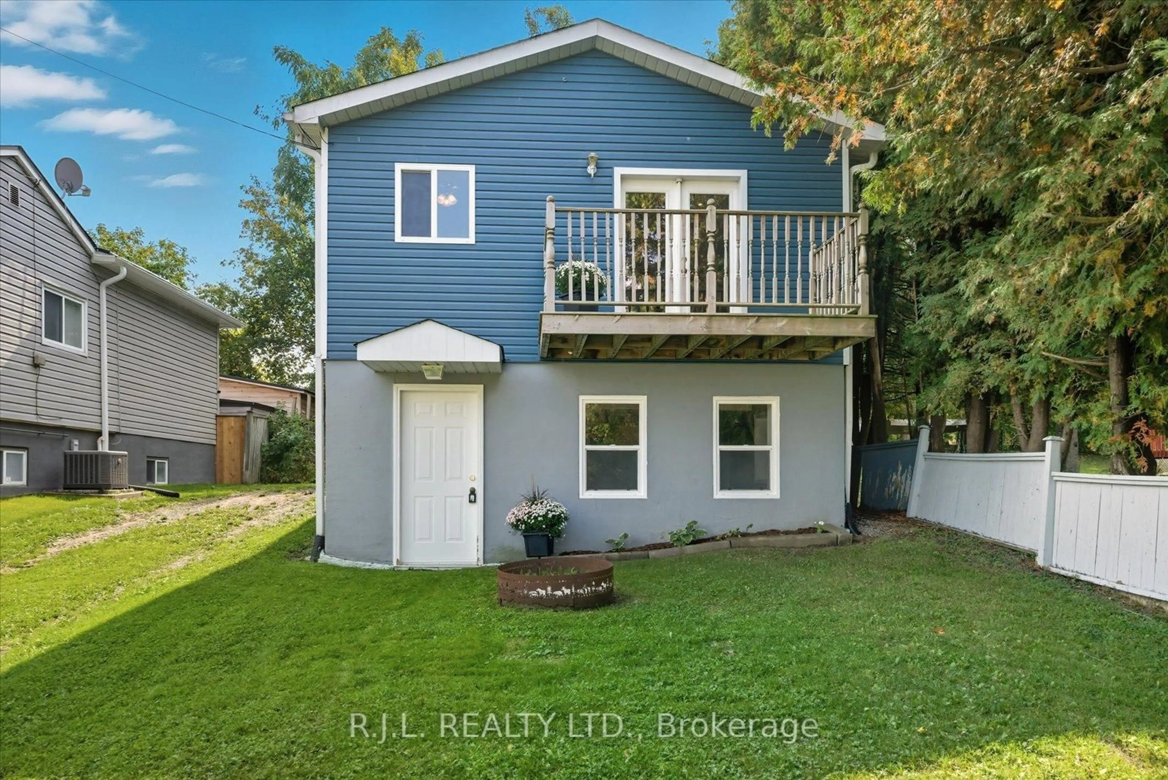 Unknown for 178 Platten Blvd, Scugog Ontario L9L 1B4